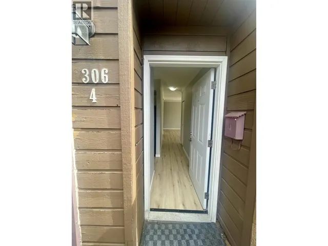 4 - 306 HIGHLAND WAY, Port Moody 3