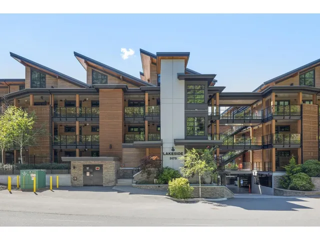 205 - 3175 COLUMBIA VALLEY ROAD, Cultus Lake 2