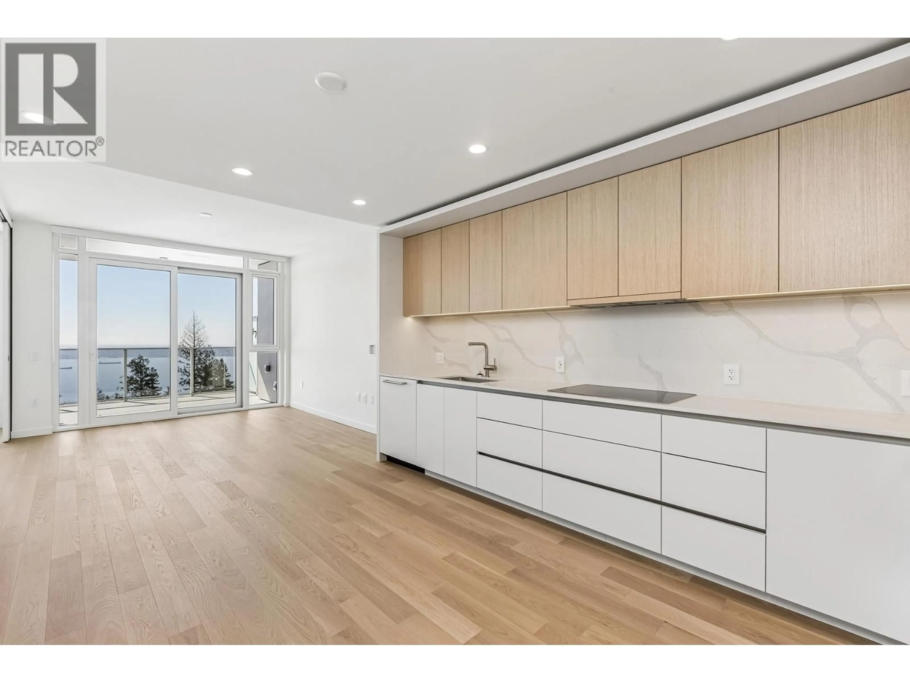 Open concept kitchen, unknown for 609 - 3963 UPLANDS WAY, West Vancouver British Columbia V7S0B6