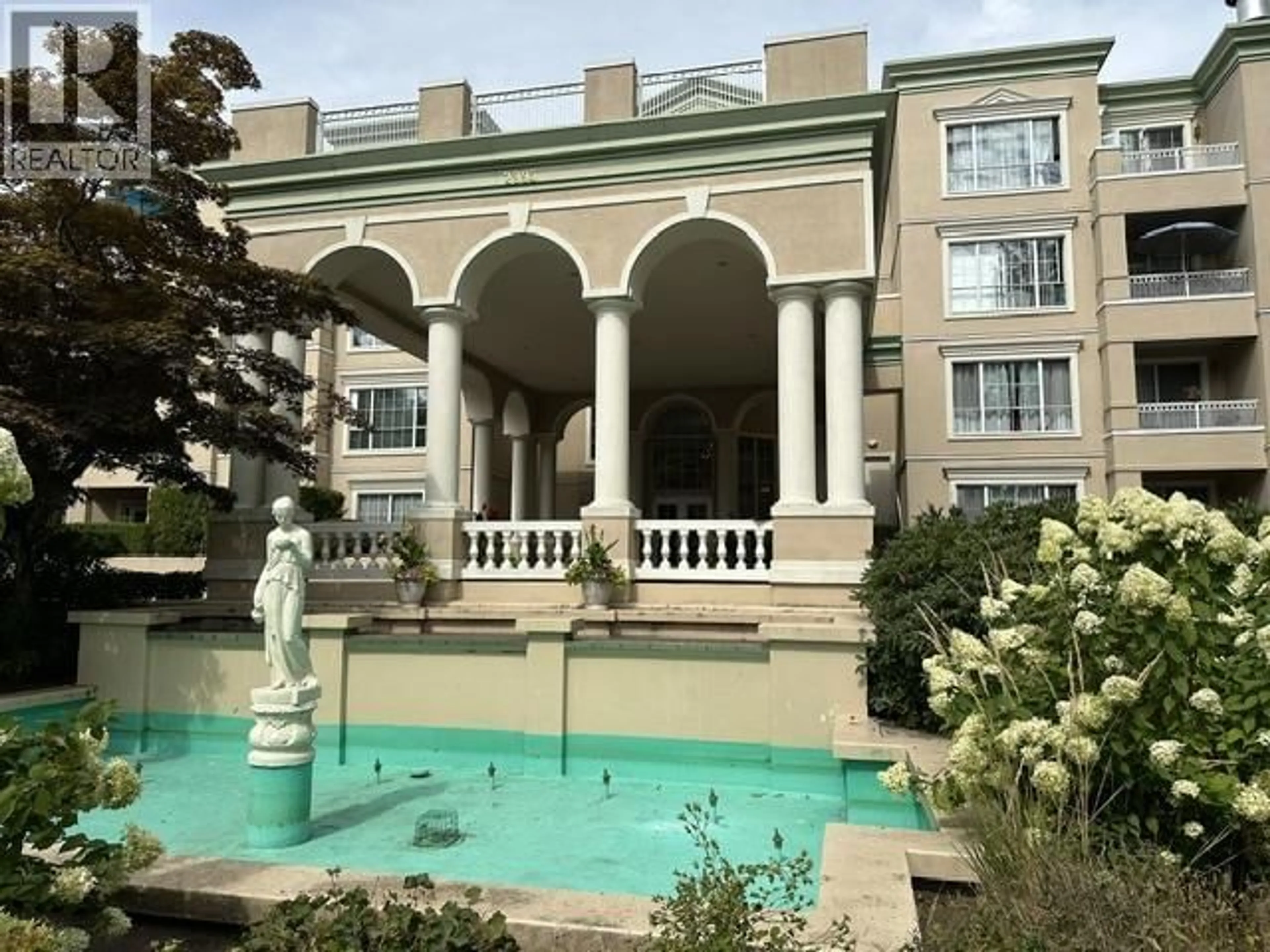 Pool for 411 - 2995 PRINCESS CRESCENT, Coquitlam British Columbia V3B7N1