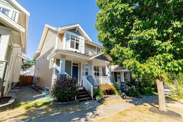 15163 61A AVENUE, Surrey 2