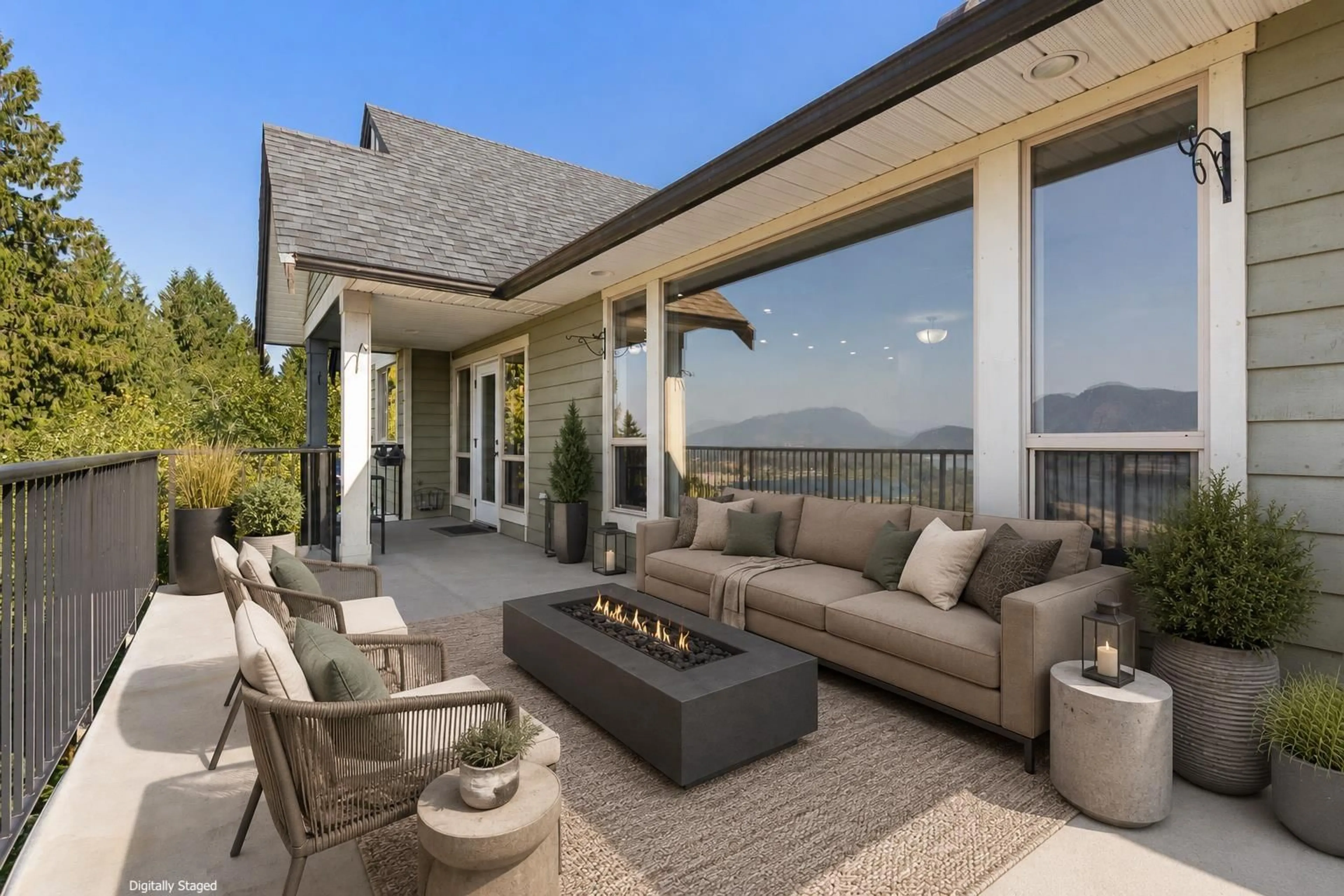 Patio, mountain view for 43726 ALAMEDA DRIVE, Chilliwack British Columbia V2R0J9