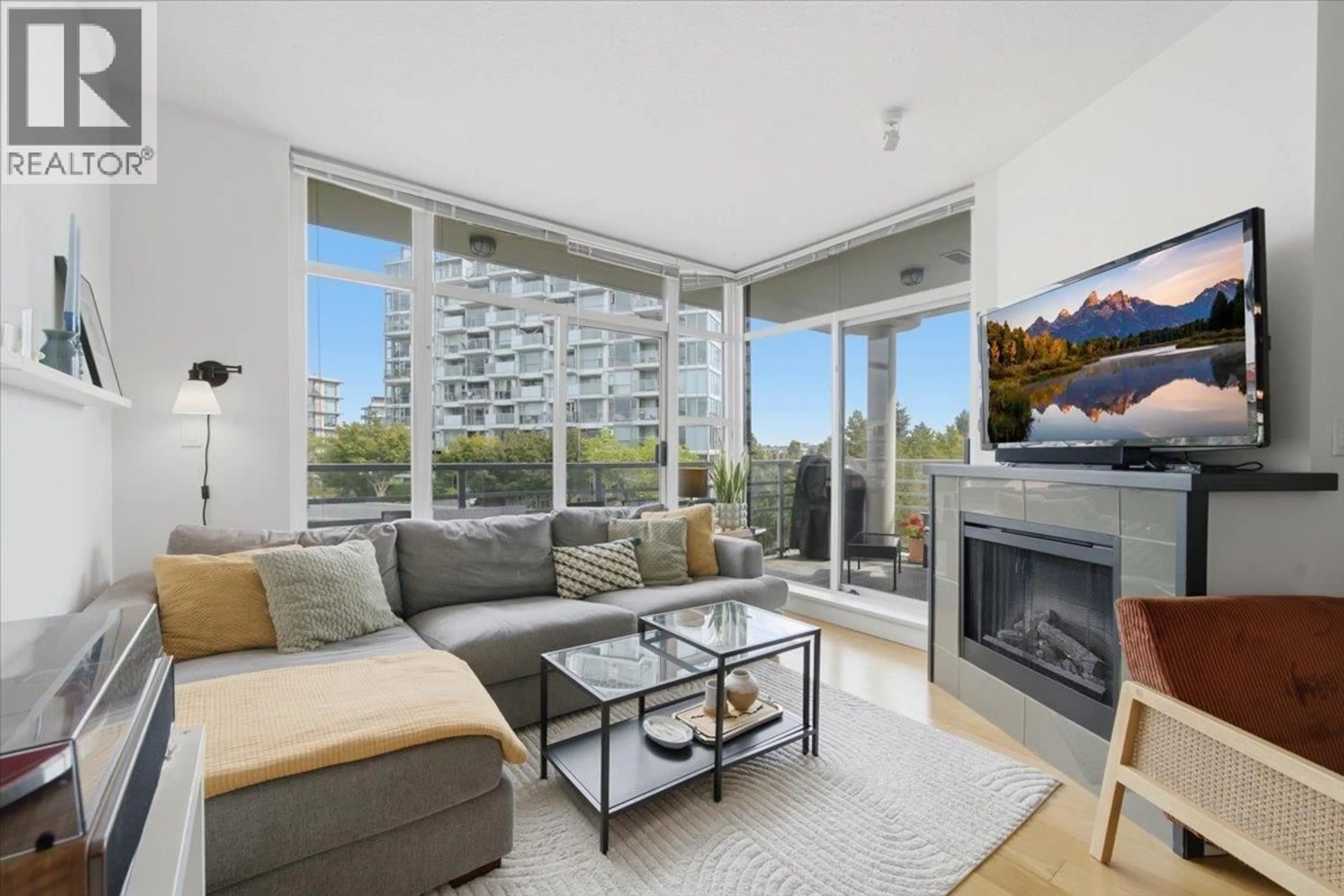 Living room with furniture, unknown for 512 - 298 E 11TH AVENUE, Vancouver British Columbia V5T0A2