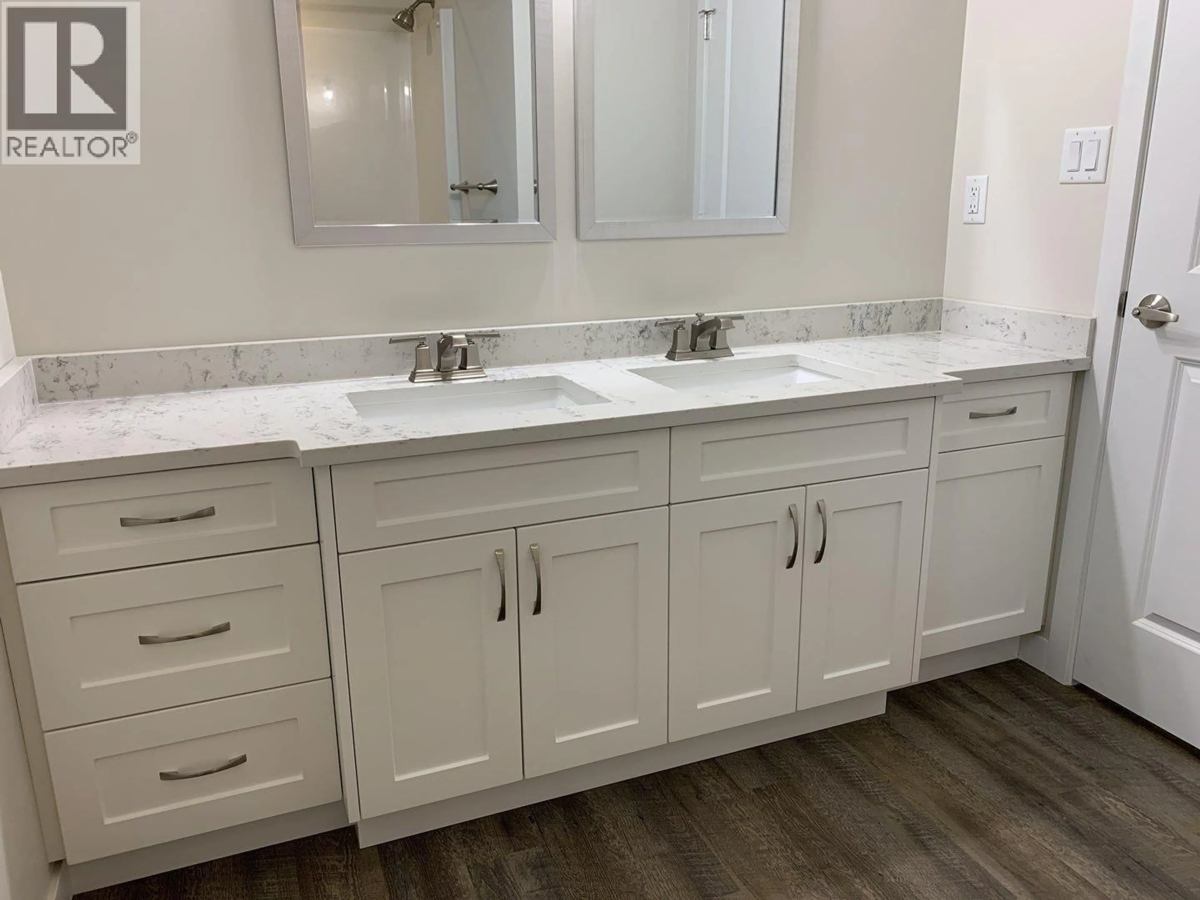 Contemporary bathroom, ceramic/tile floor for 1253 BLACKBURN ROAD, Prince George British Columbia V2N6B7