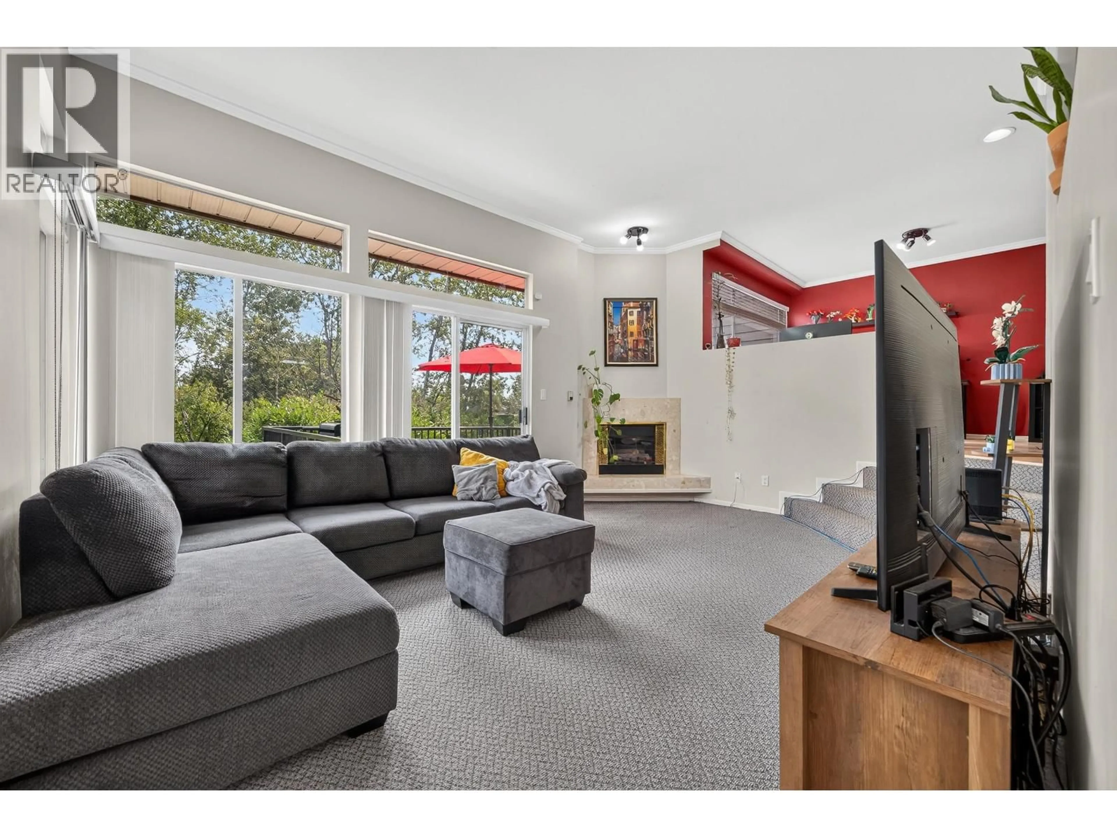 Living room with furniture, unknown for 48 - 5380 SMITH DRIVE, Richmond British Columbia V6V2K8