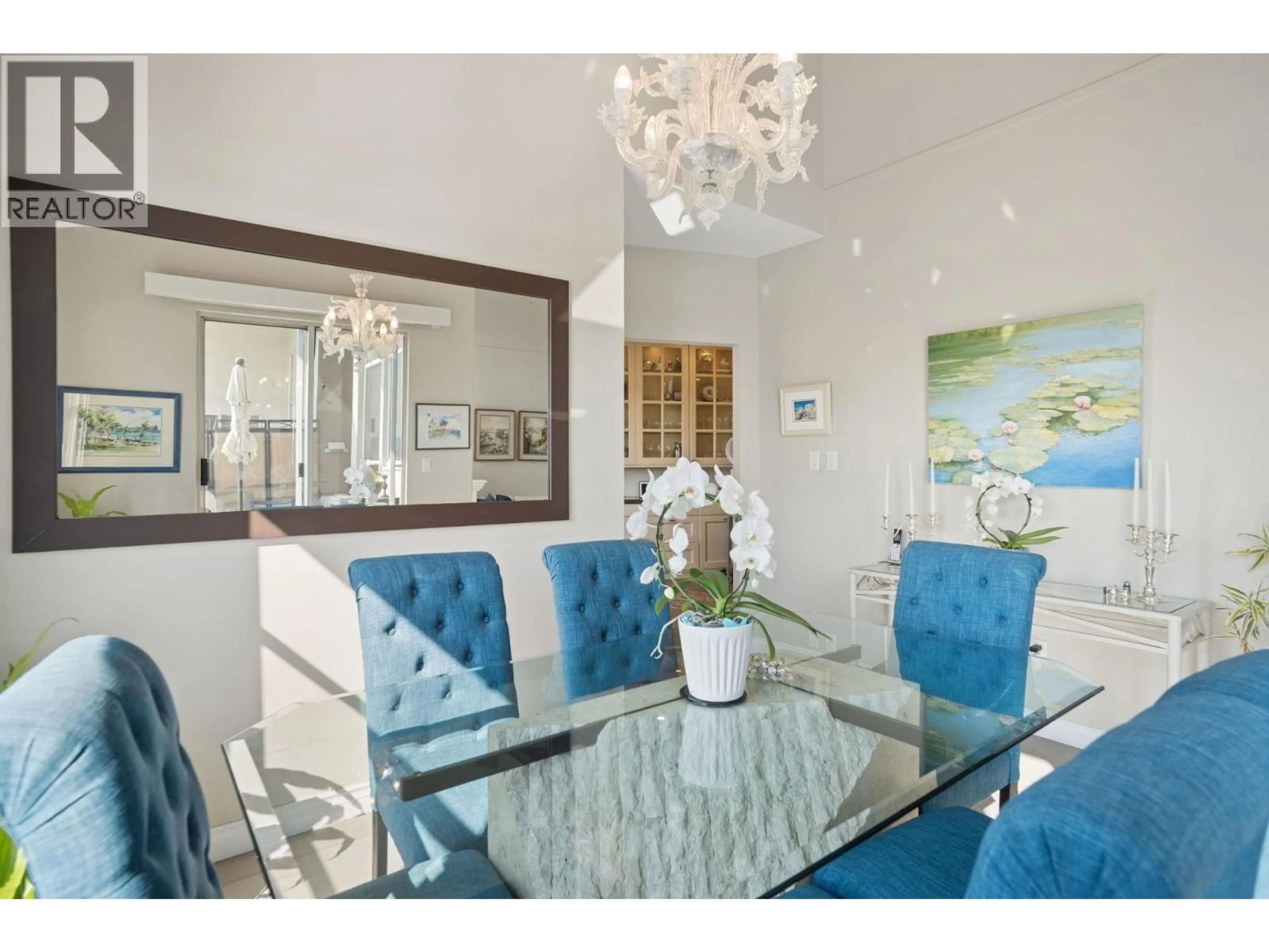 Dining room, unknown for 401 - 2 RENAISSANCE SQUARE, New Westminster British Columbia V3M6K3