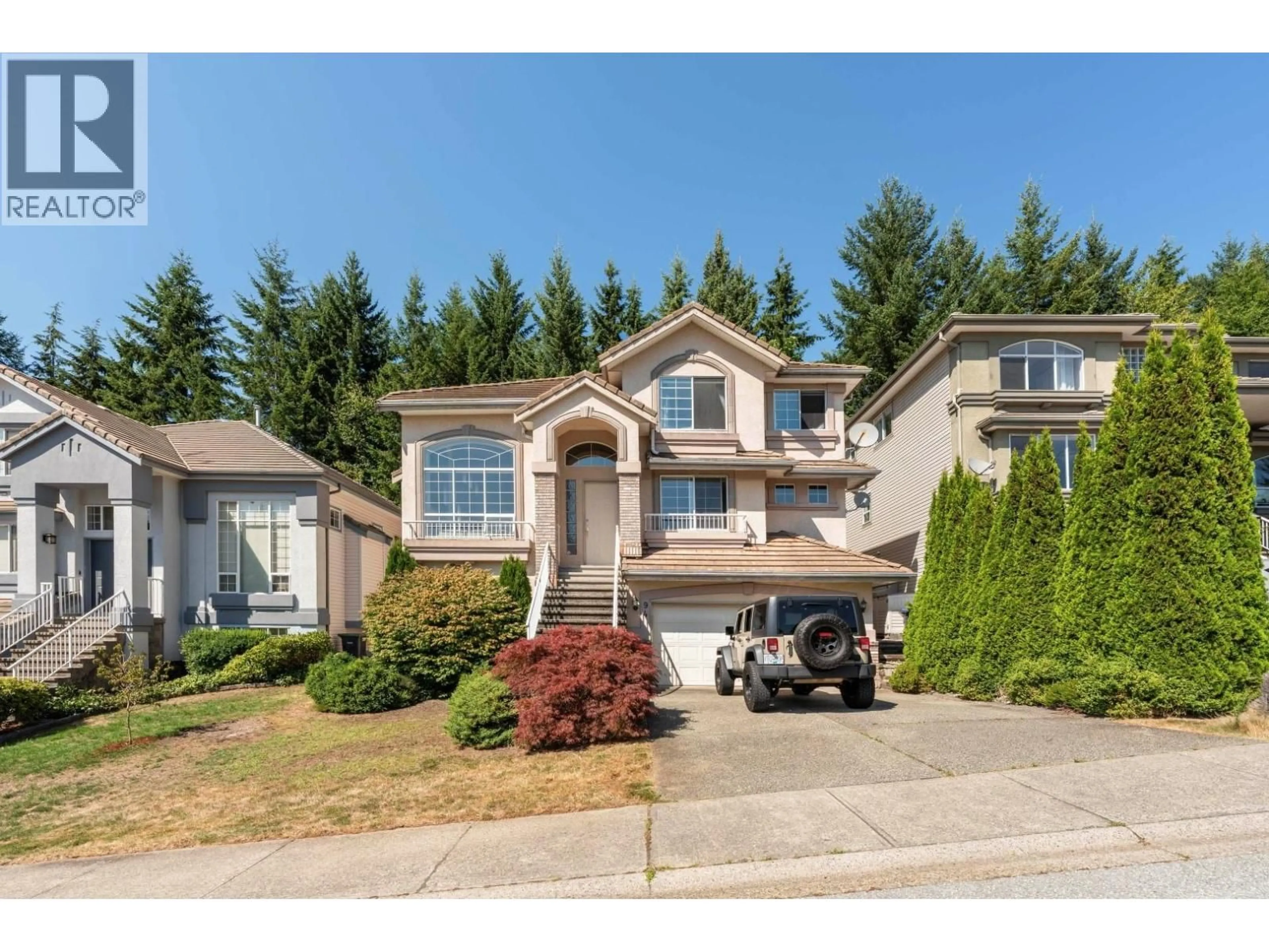 Home with vinyl exterior material, street for 94 LINDEN COURT, Port Moody British Columbia V3H5C1