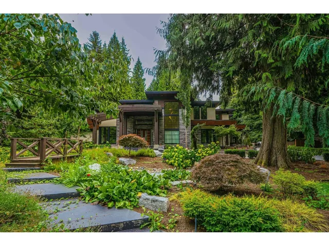 13262 WOODCREST DRIVE, Surrey 3