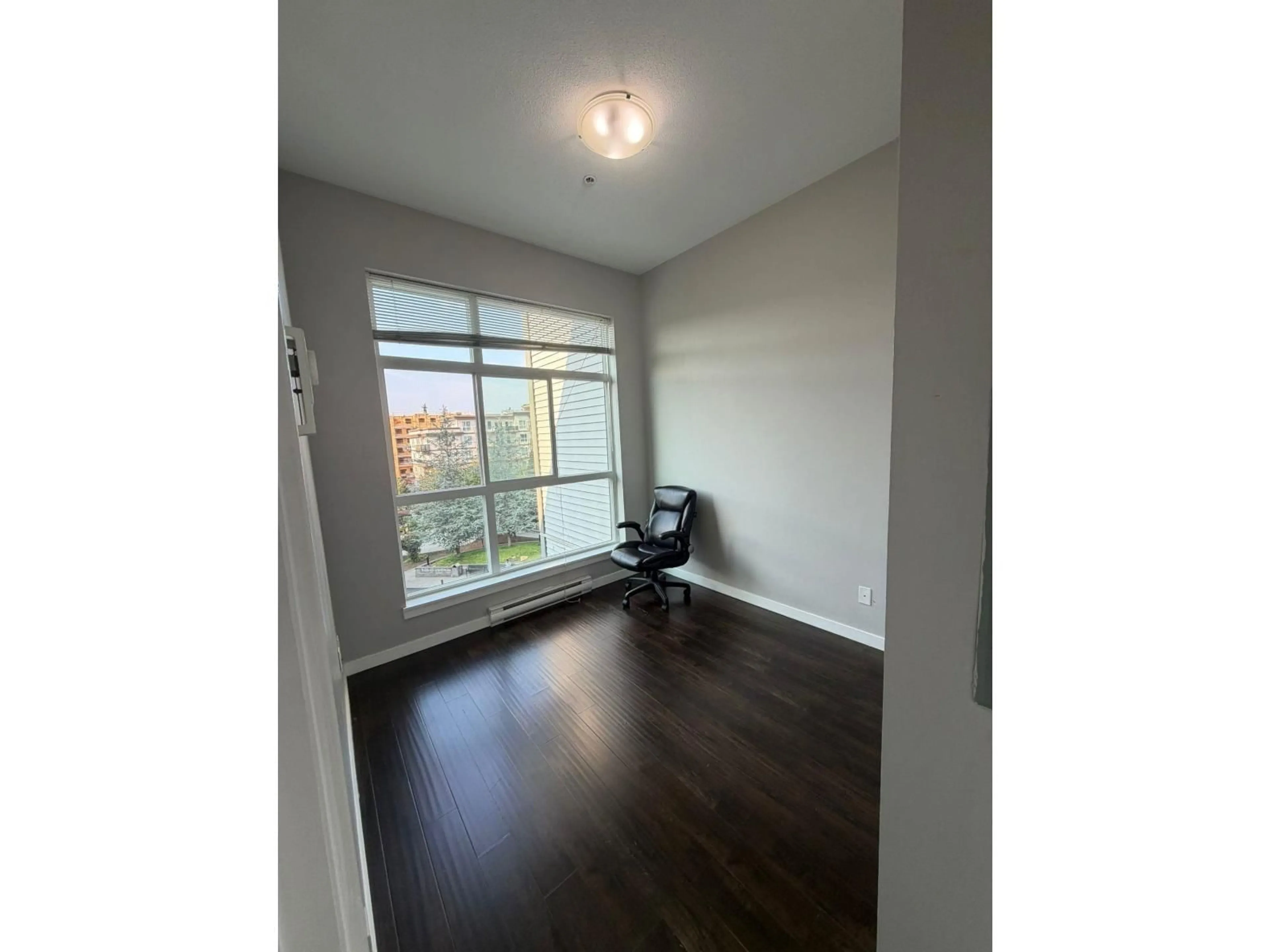 A pic of a room for 531 - 13733 107A AVENUE, Surrey British Columbia V3T0B7