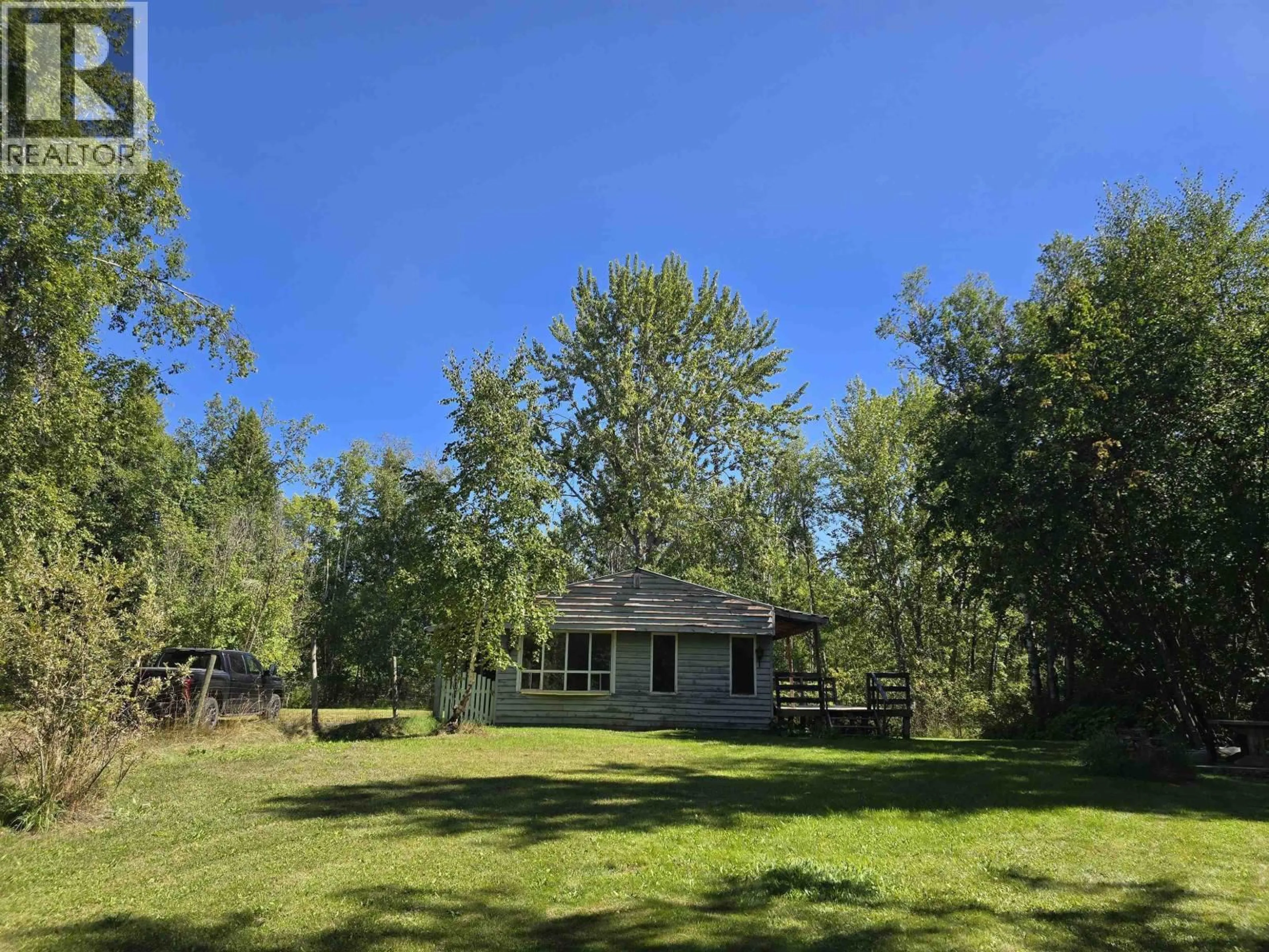 A pic from outside/outdoor area/front of a property/back of a property/a pic from drone, forest/trees view for 930 HESKETH ROAD, Quesnel British Columbia V2J7H6