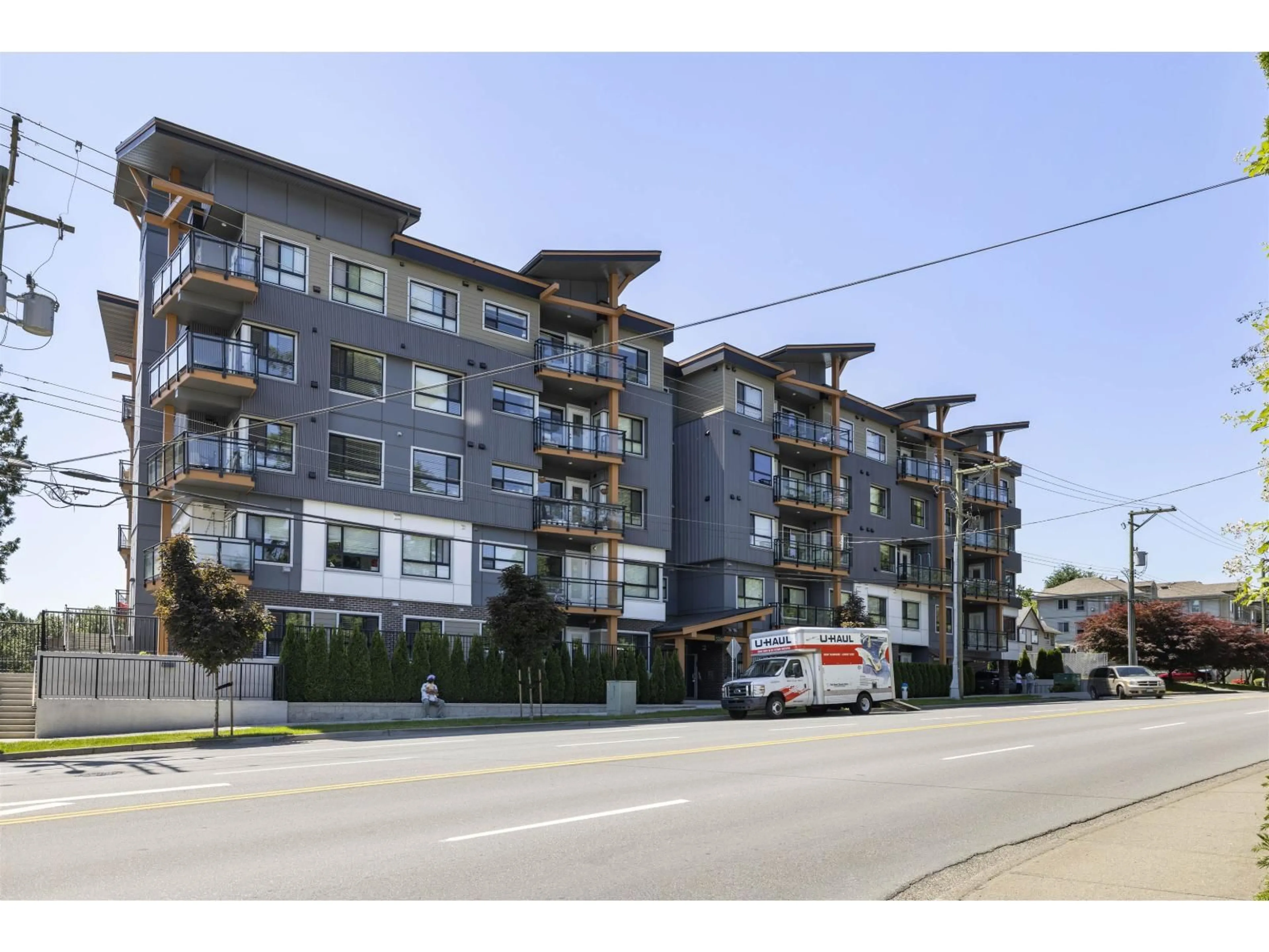 Blurry image for 204 - 33568 GEORGE FERGUSON WAY, Abbotsford British Columbia V2S0M3