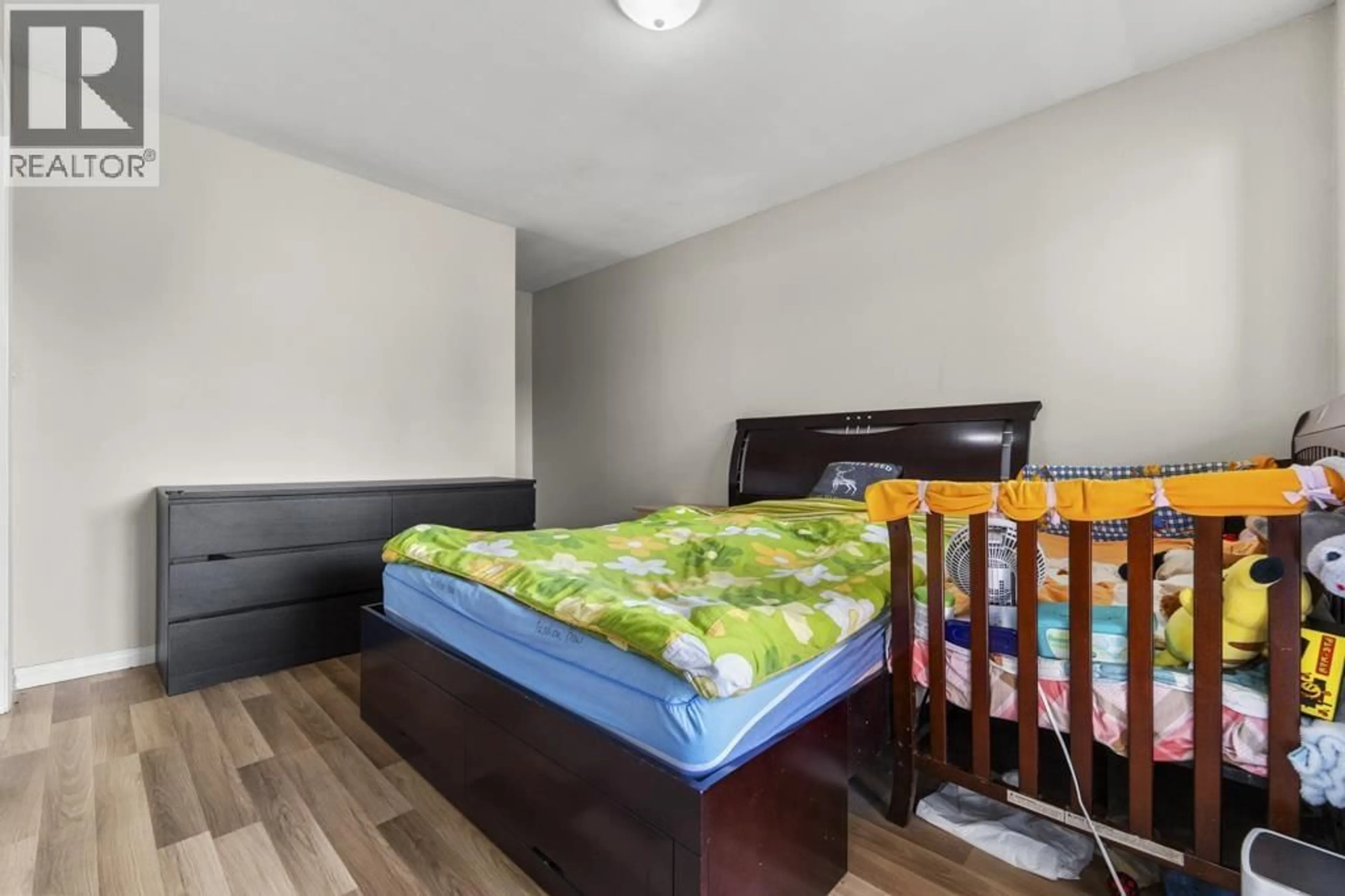 A pic of a room for 203 - 5625 SENLAC STREET, Vancouver British Columbia V5R6G8