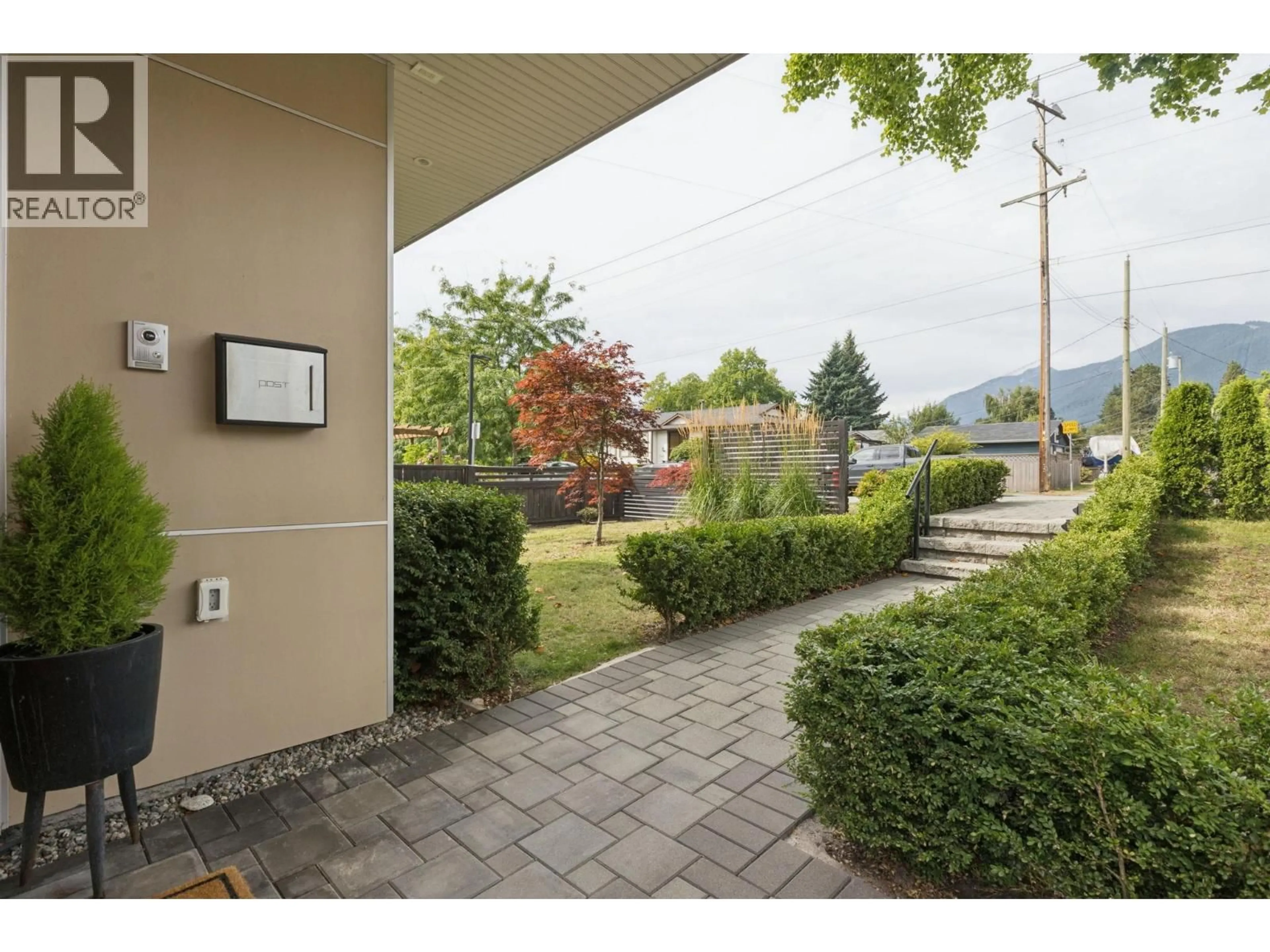 Patio, mountain view for 351 21ST STREET, North Vancouver British Columbia V7M1Z6