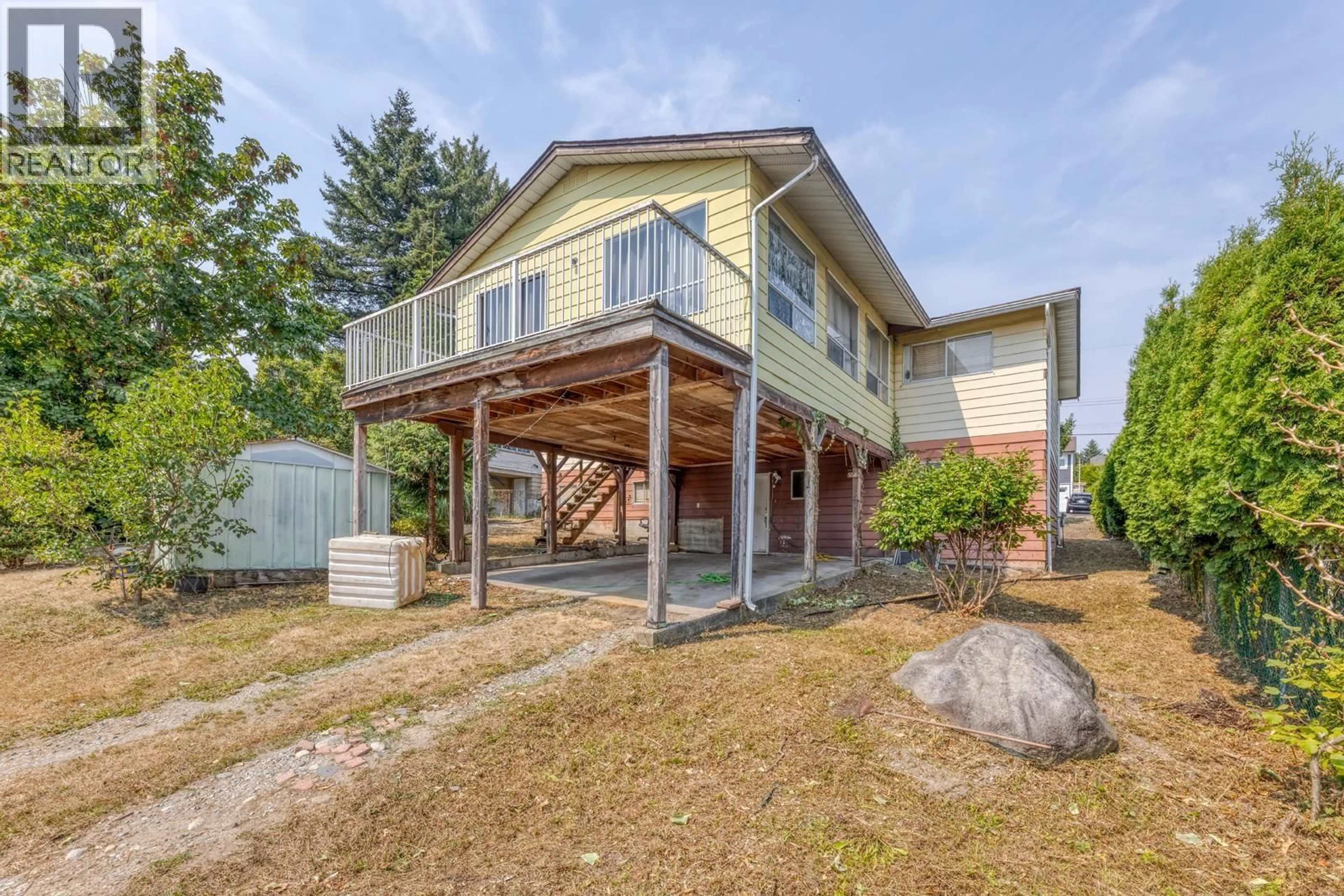 Home with vinyl exterior material, unknown for 920 HARRIS AVENUE, Coquitlam British Columbia V3K1S1