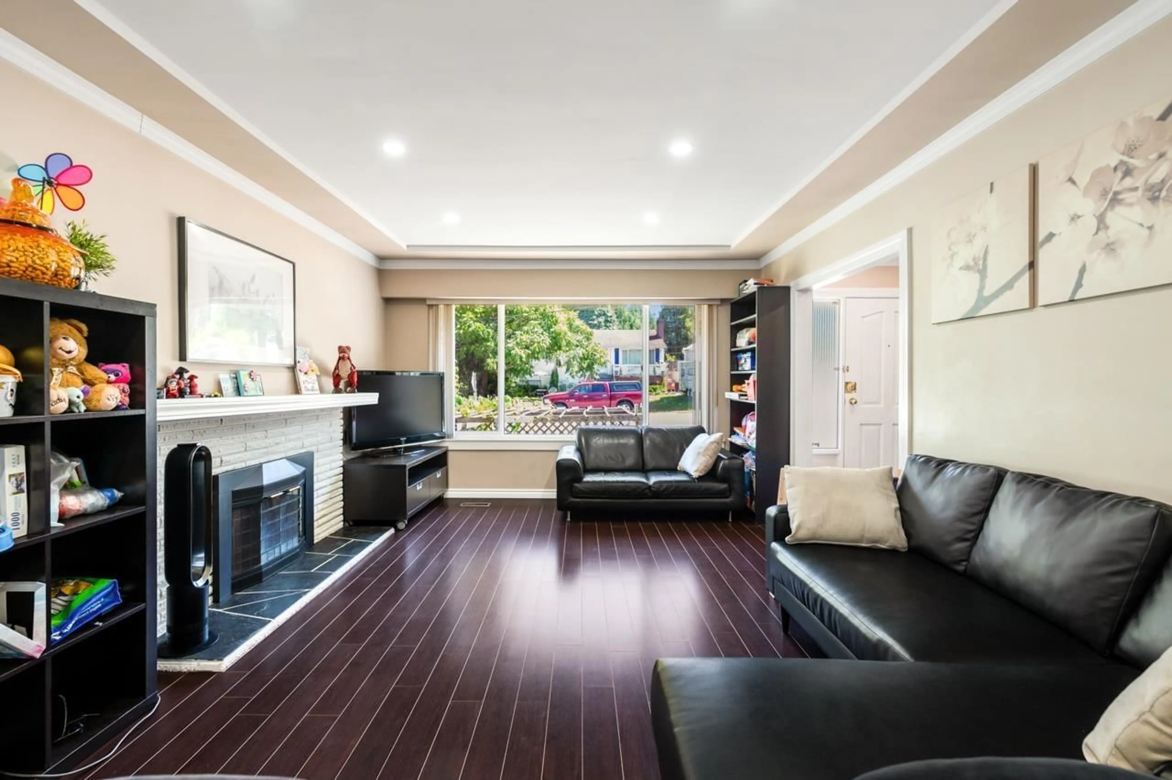 Unknown for 14940 KEW DRIVE, Surrey British Columbia V3R4Y2