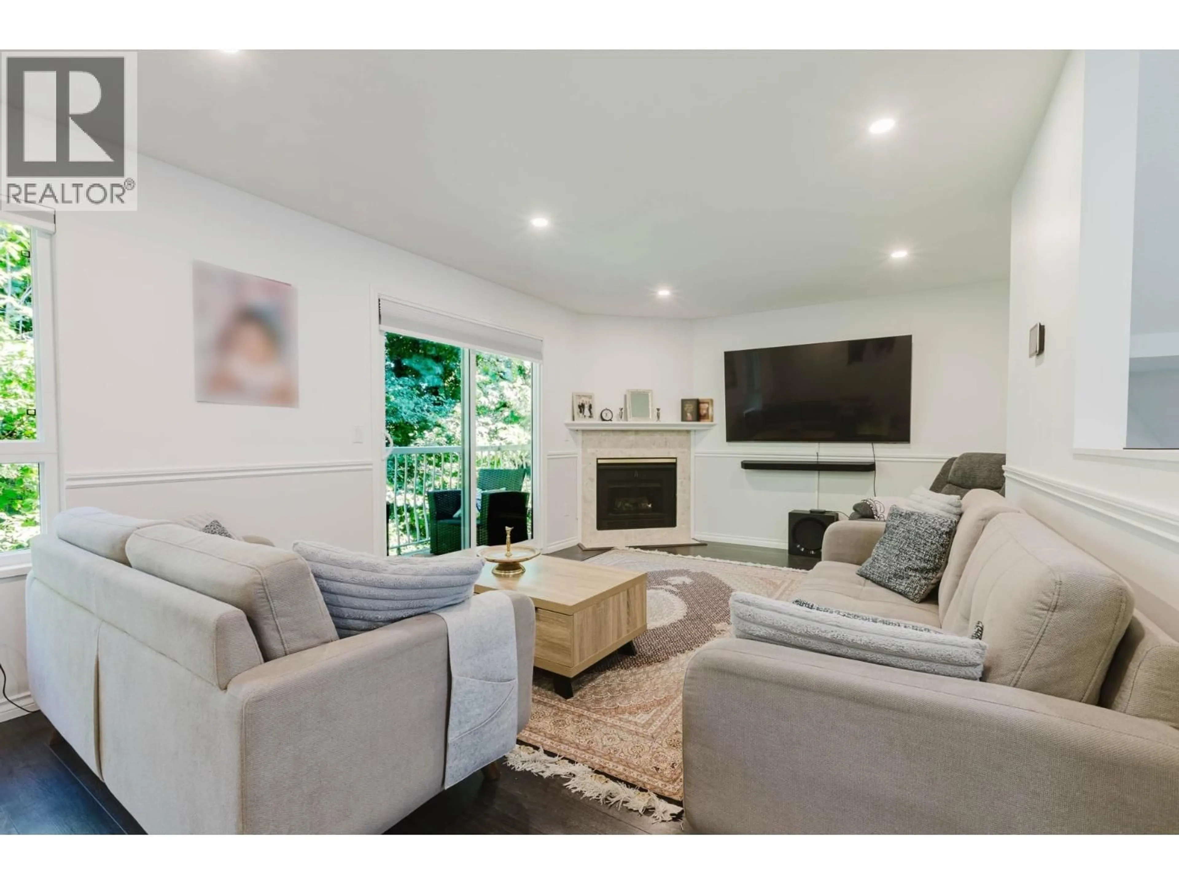 Living room with furniture, unknown for 40 - 1355 CITADEL DRIVE, Port Coquitlam British Columbia V3C5X6