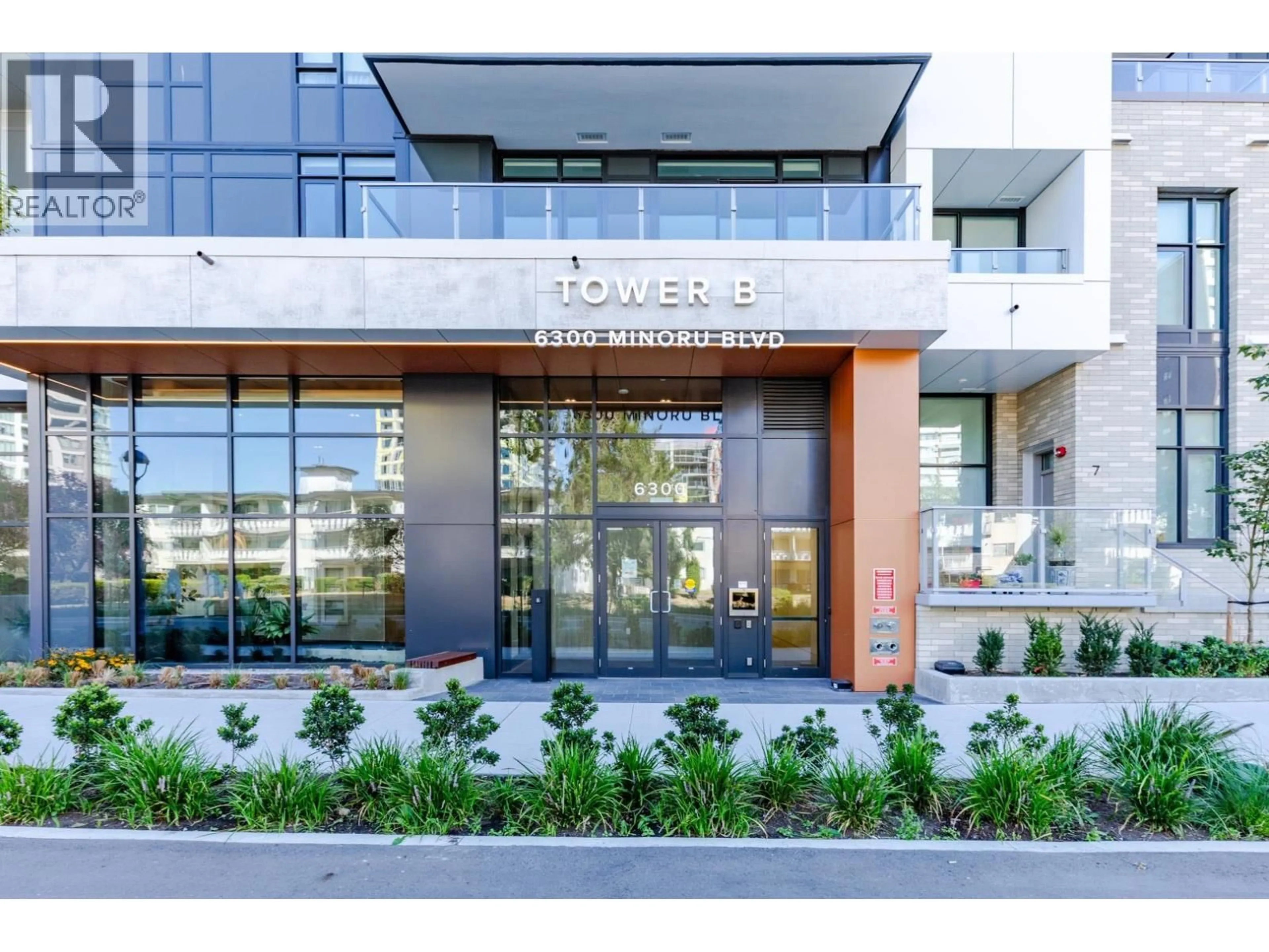 Indoor foyer for 728 - 6300 MINORU BOULEVARD, Richmond British Columbia V6Y0N1