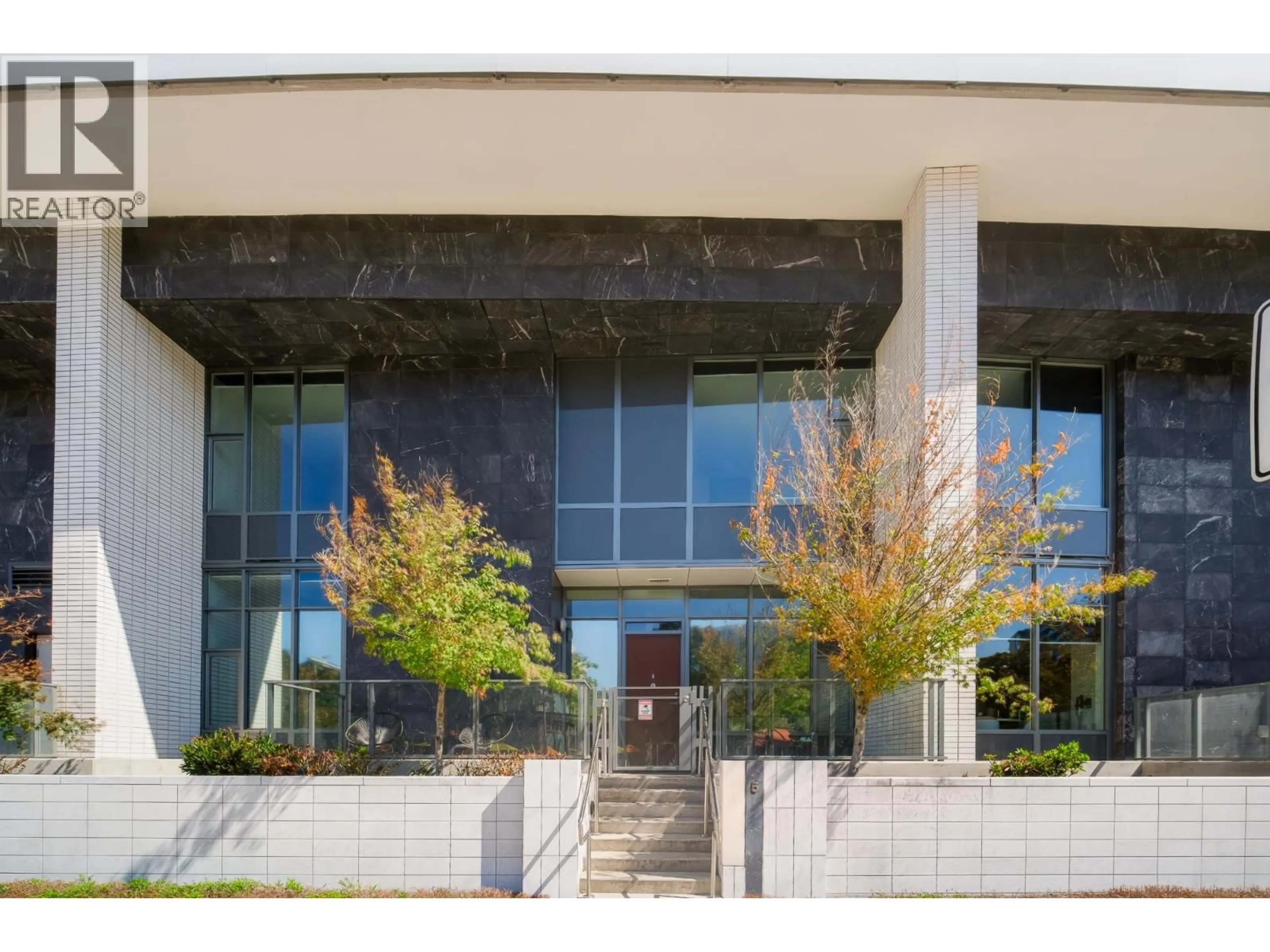 Indoor foyer for TH-05 - 8555 CAPSTAN WAY, Richmond British Columbia V6X0W1