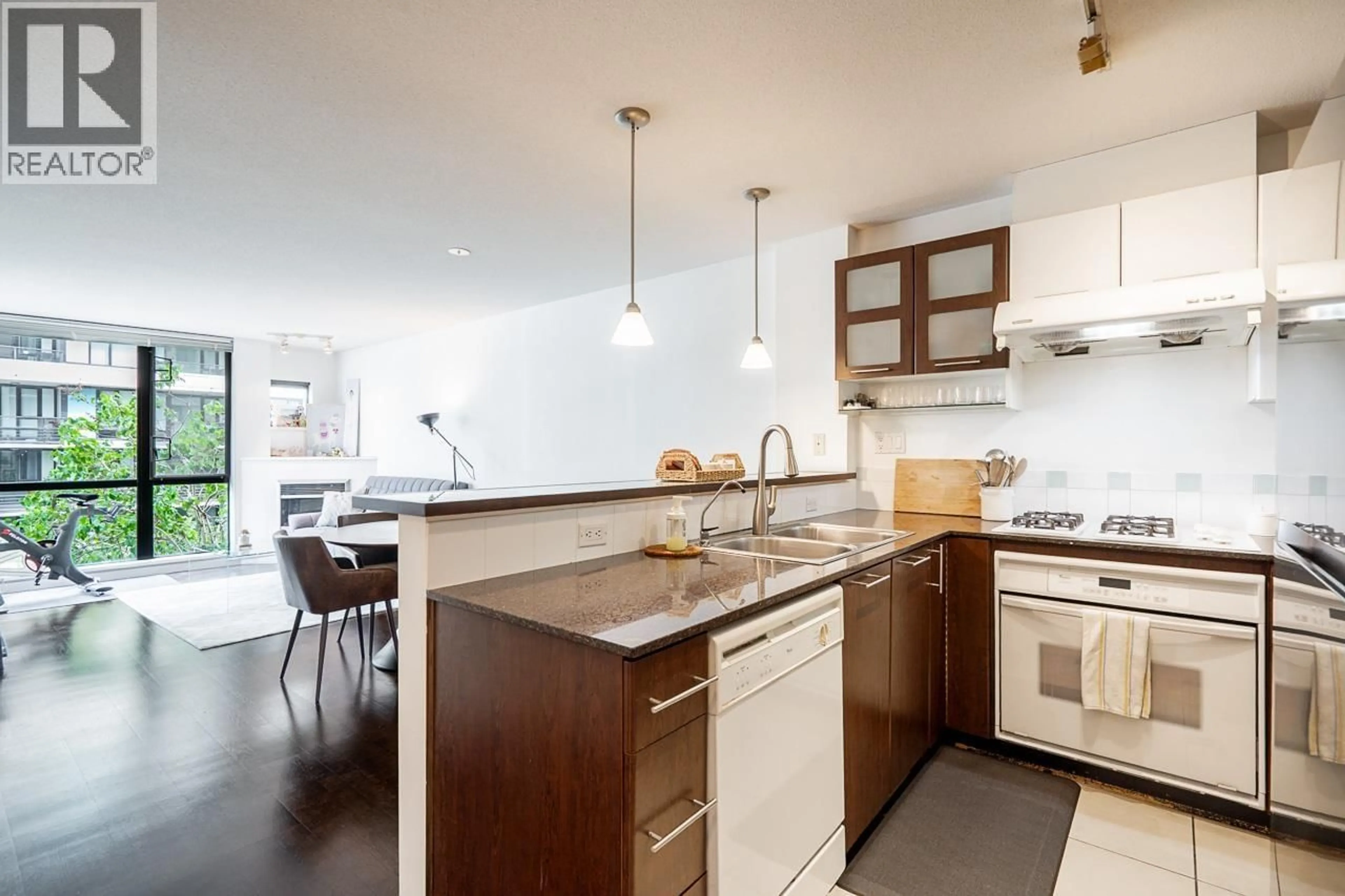 Open concept kitchen, unknown for 602 - 7831 WESTMINSTER HIGHWAY, Richmond British Columbia V6X4J4