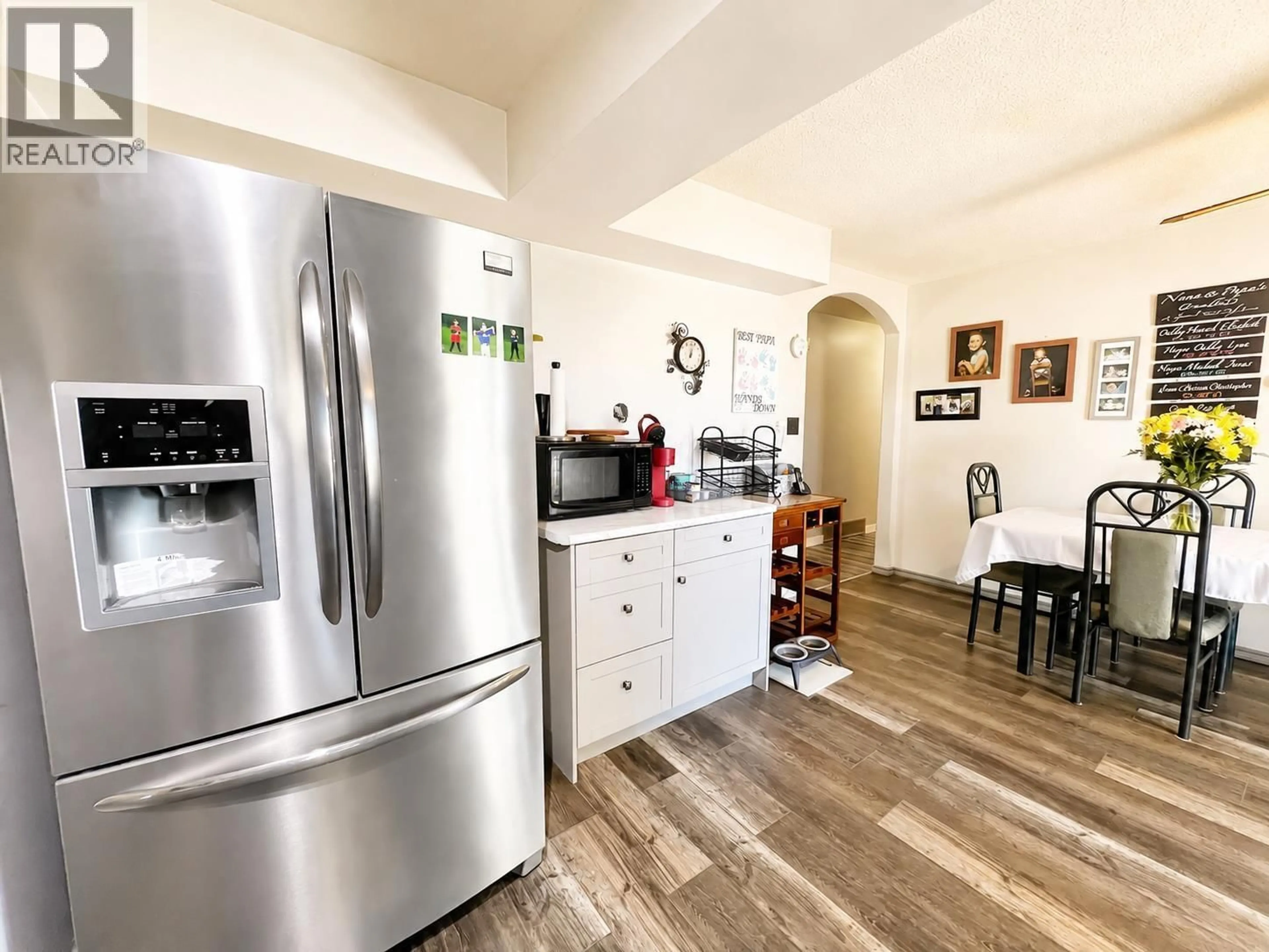 Open concept kitchen, unknown for 155 TALUK CRESCENT, Fraser Lake British Columbia V0J1S0