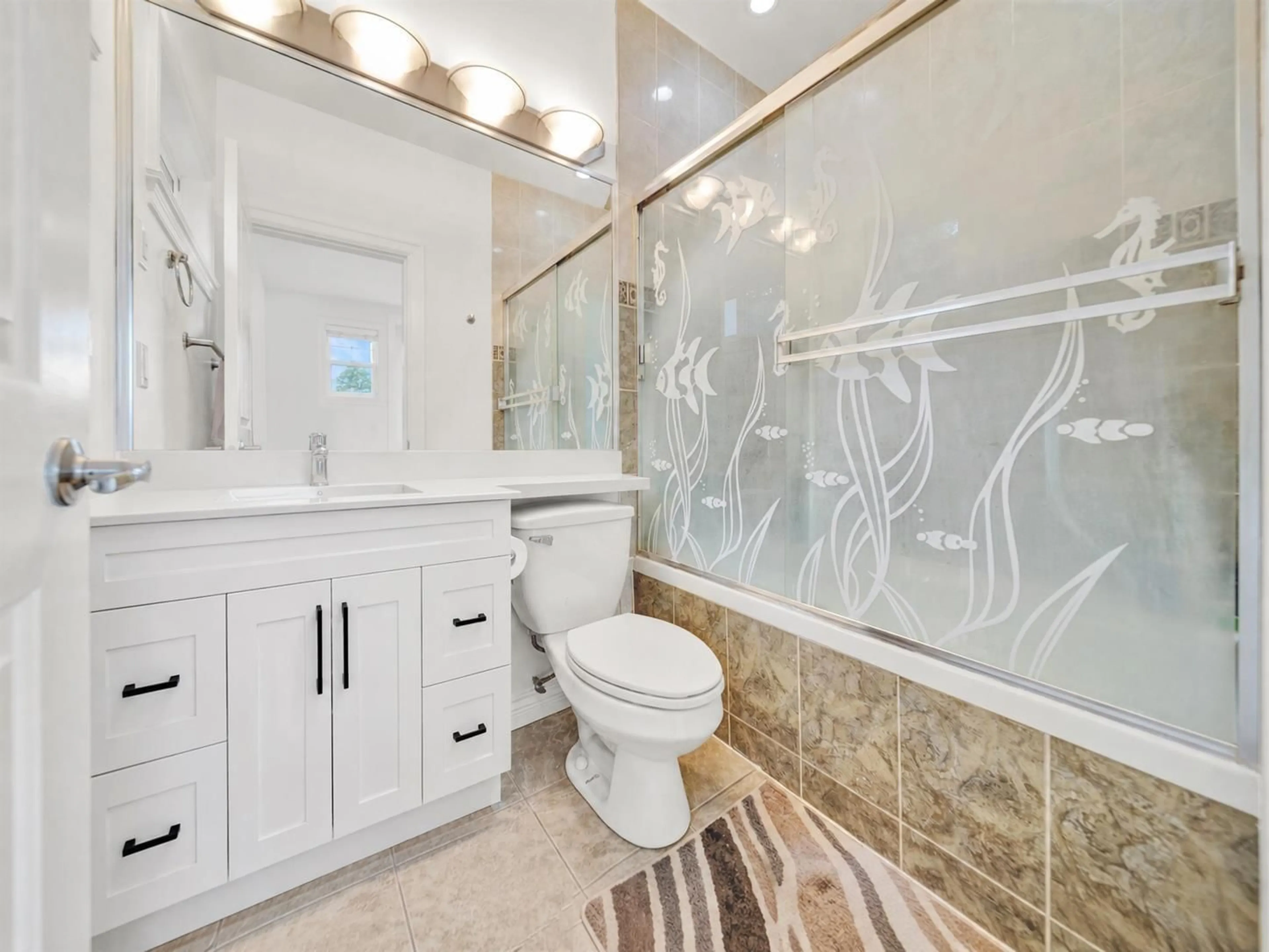 Contemporary bathroom, ceramic/tile floor for 3295 273 STREET, Langley British Columbia V4W3H9