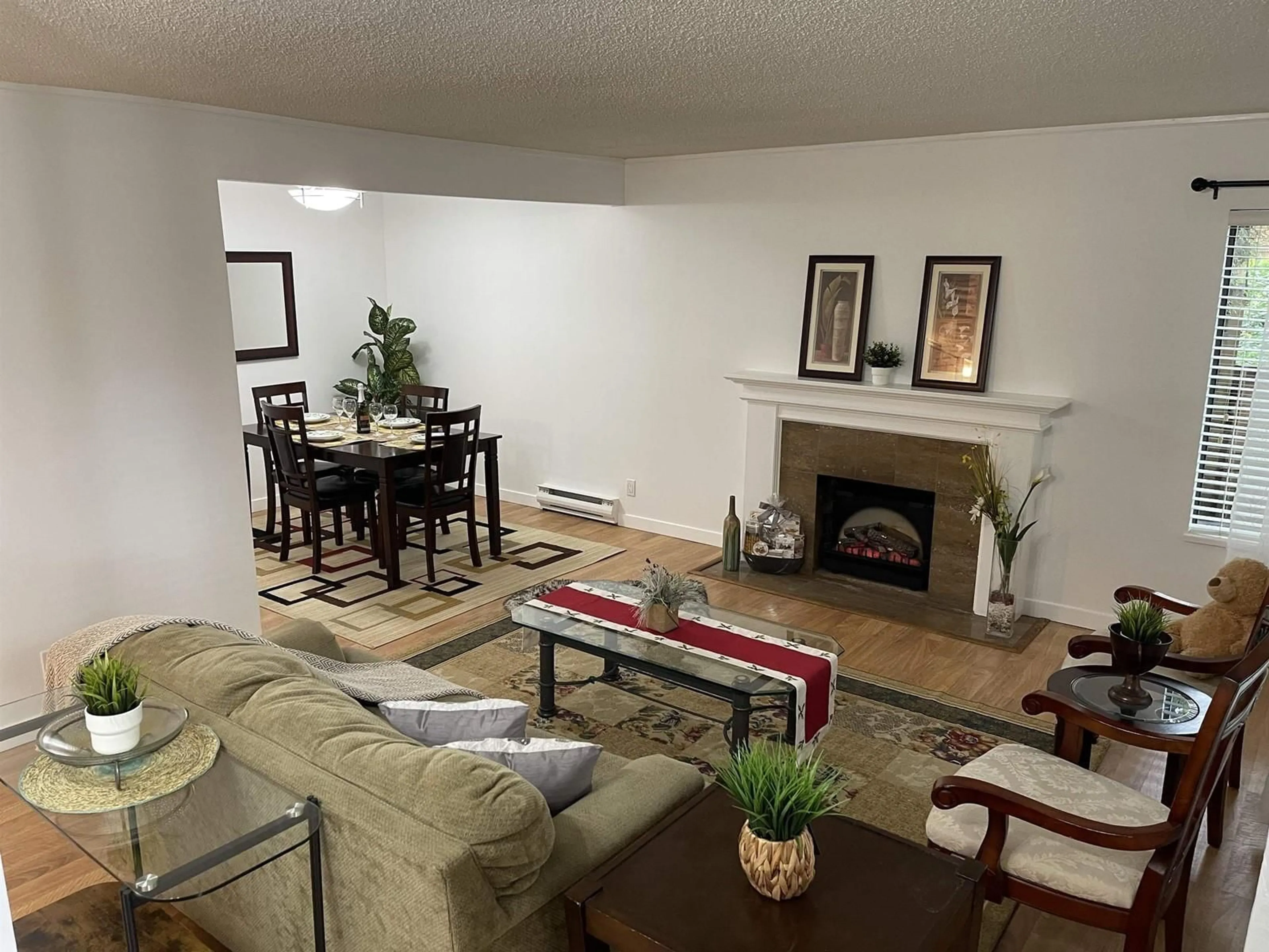 Living room with furniture, unknown for 1912 - 10620 150 STREET, Surrey British Columbia V3R7K3