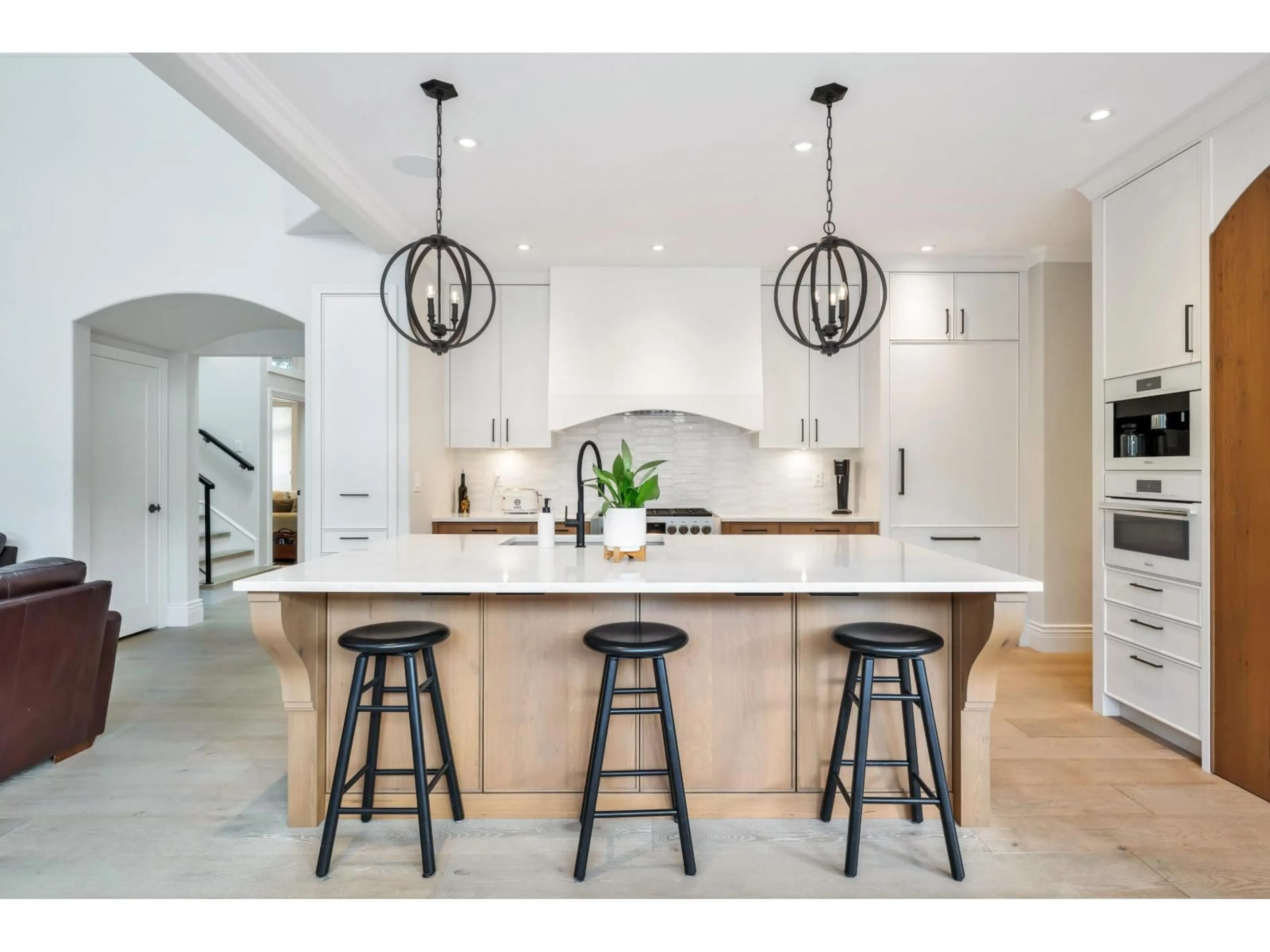 Contemporary kitchen, unknown for 16266 HIGH PARK AVENUE, Surrey British Columbia V3Z0H5