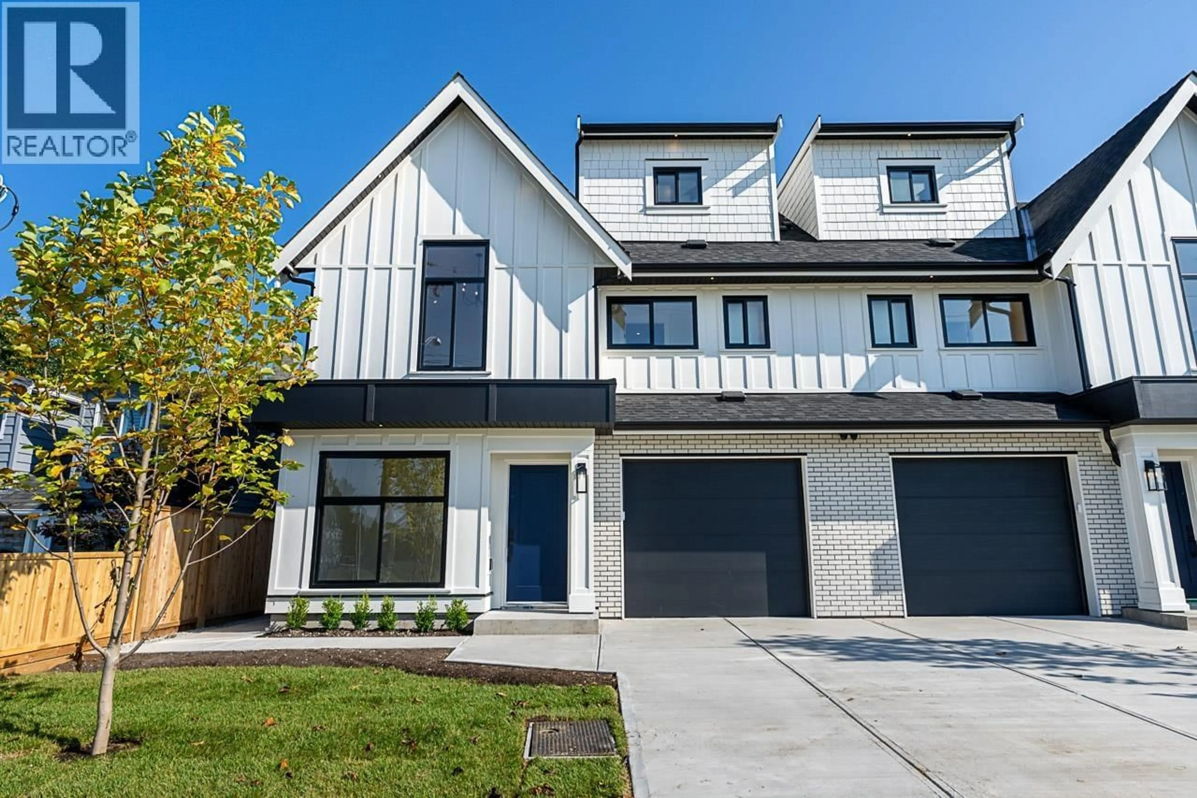 Home with vinyl exterior material, street for 4943 44 AVENUE, Delta British Columbia V4K1B9