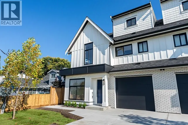 4943 44 AVENUE, Delta 2