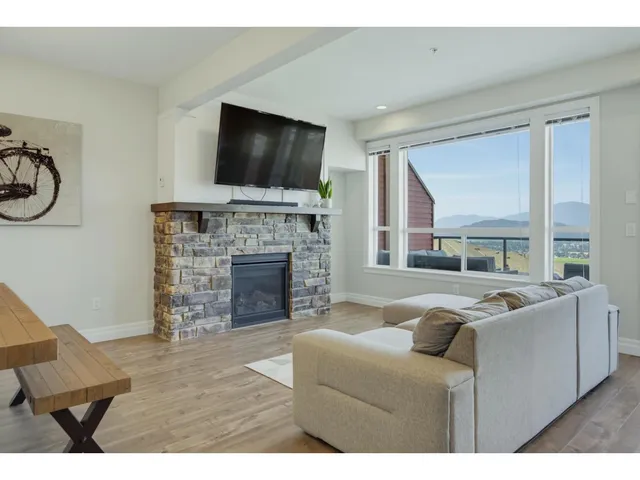 92 - 6026 LINDEMAN STREET, Chilliwack 2
