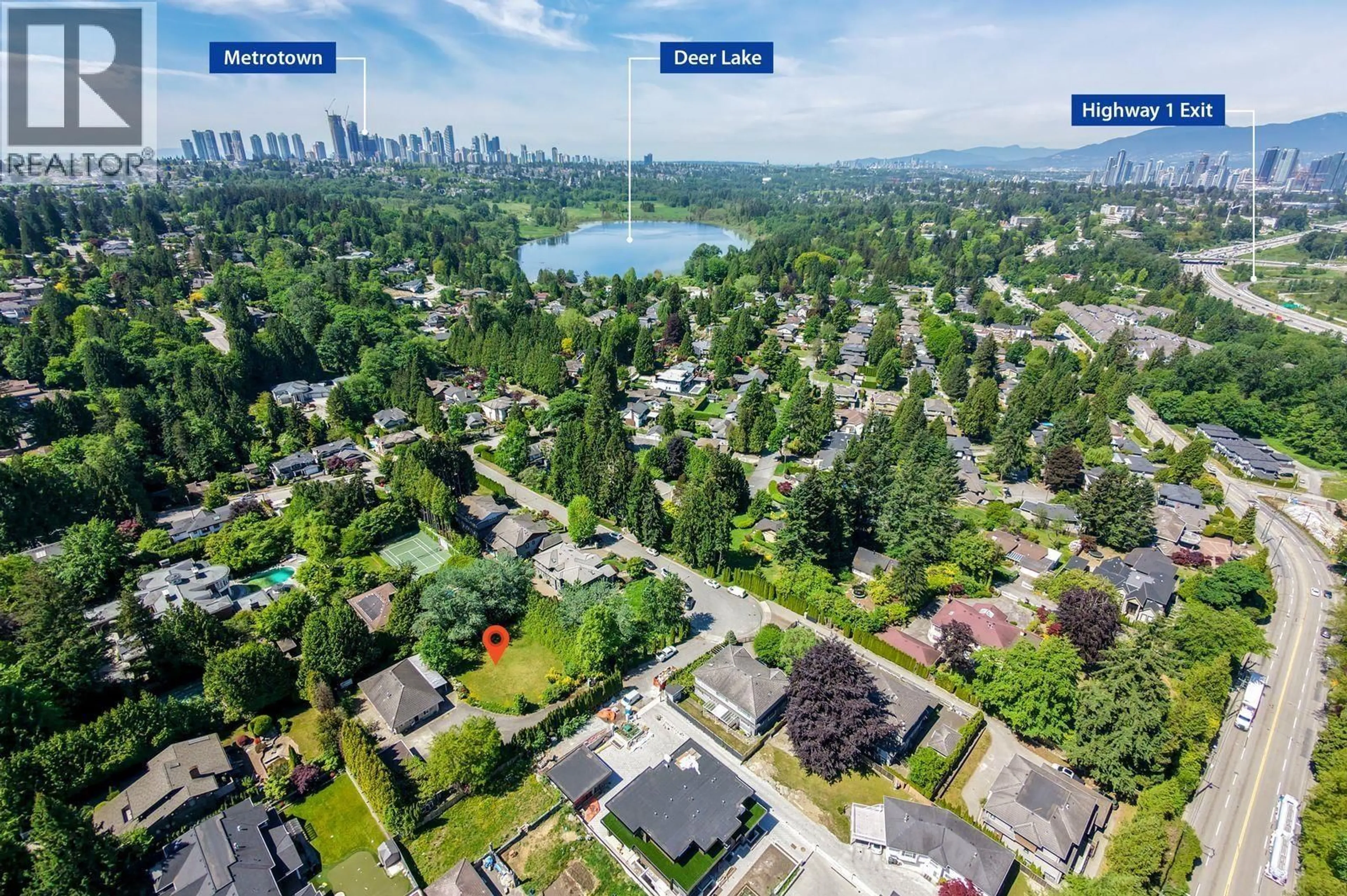 A pic from outside/outdoor area/front of a property/back of a property/a pic from drone, unknown for 7668 WHEATER COURT, Burnaby British Columbia V5E4P3