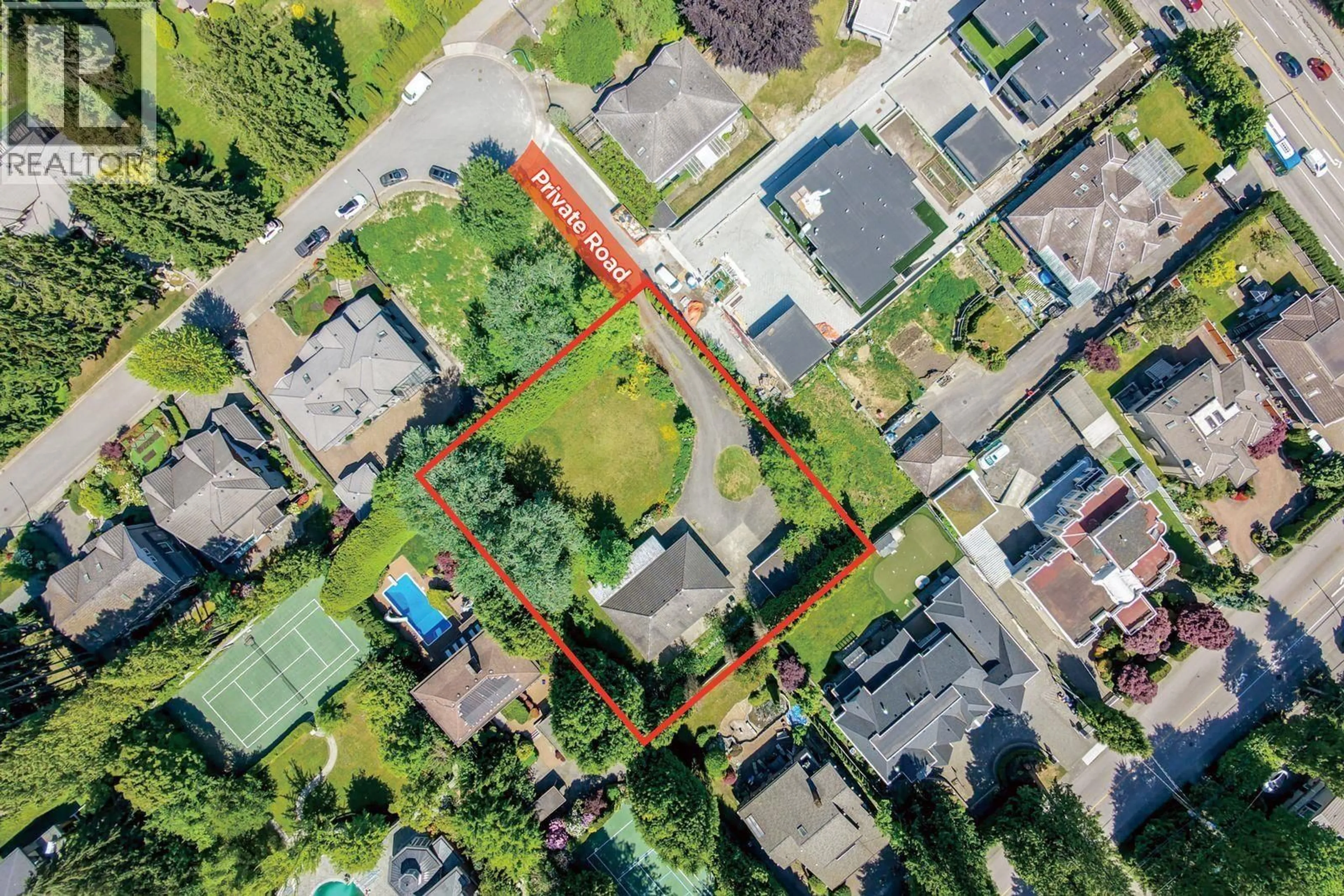 A pic from outside/outdoor area/front of a property/back of a property/a pic from drone, street for 7668 WHEATER COURT, Burnaby British Columbia V5E4P3