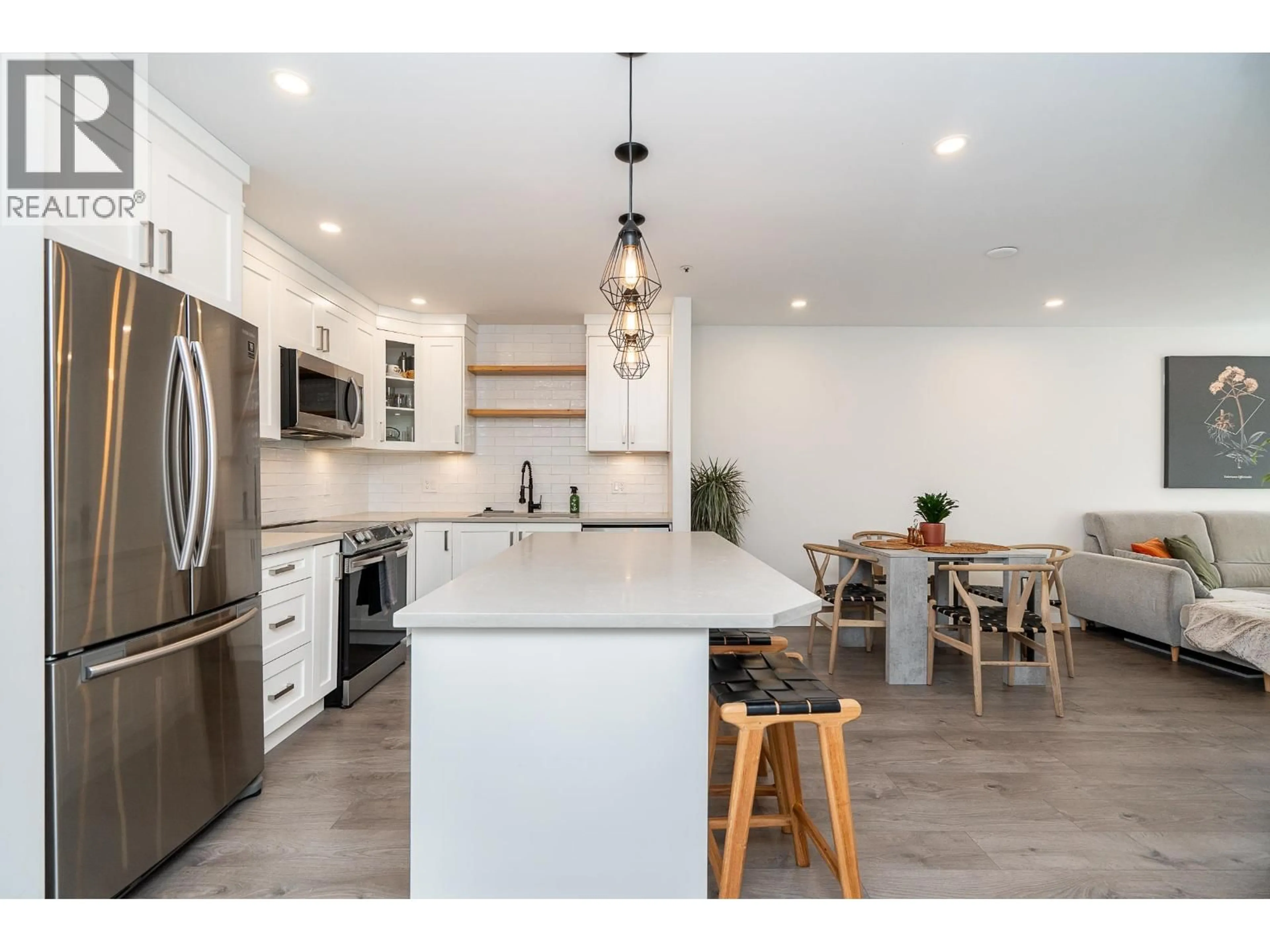 Open concept kitchen, unknown for 105 - 2968 BURLINGTON DRIVE, Coquitlam British Columbia V3B7N4