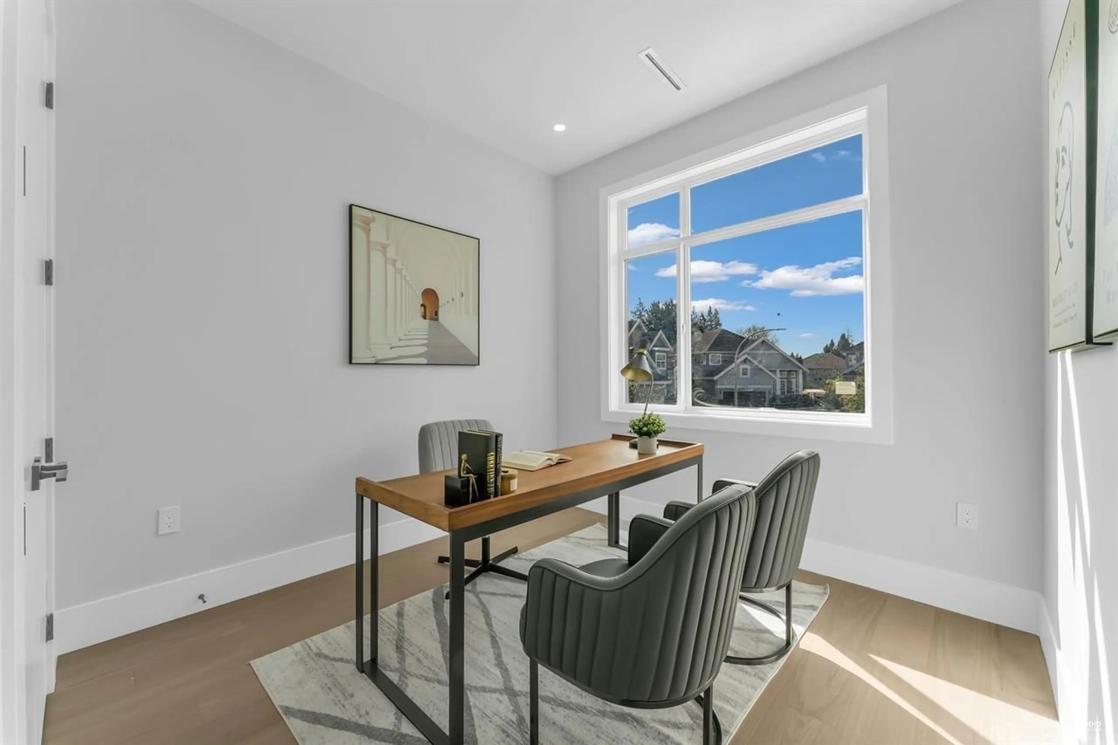 Unknown for 102 - 15871 111A AVENUE, Surrey British Columbia V4N5B4