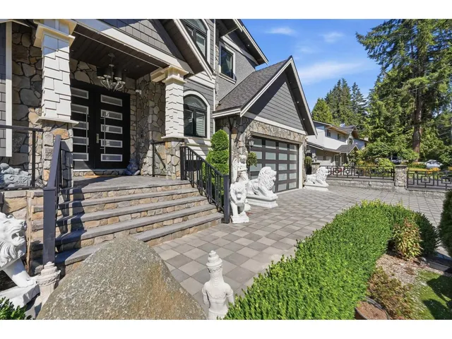 11293 64 AVENUE, Delta 3