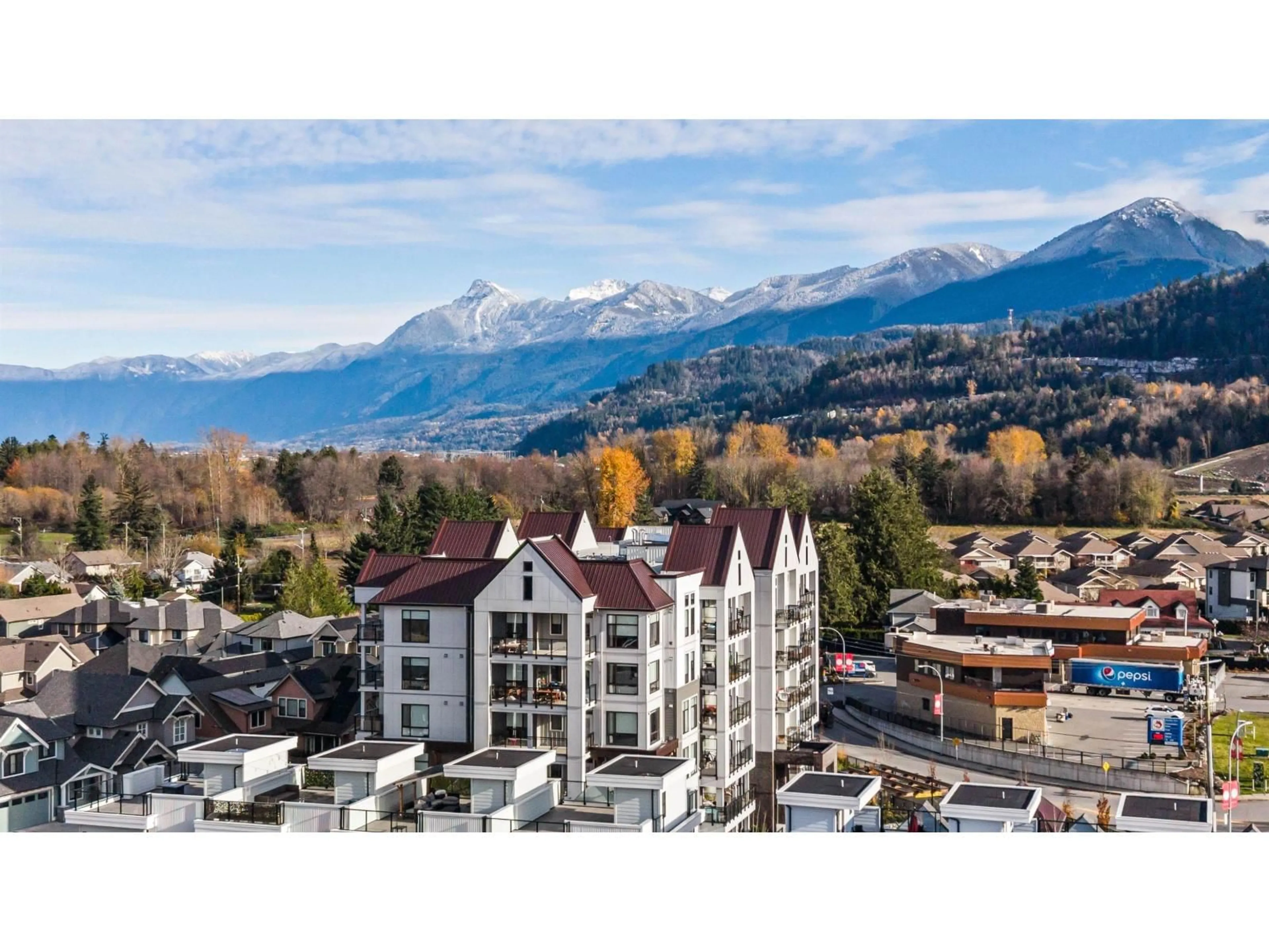 A pic from outside/outdoor area/front of a property/back of a property/a pic from drone, mountain view for 203 - 6045 CHILLIWACK RIVER ROAD, Chilliwack British Columbia V2R6L5