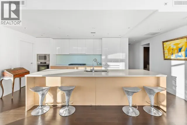 502 - 6080 IONA DRIVE, Vancouver 3