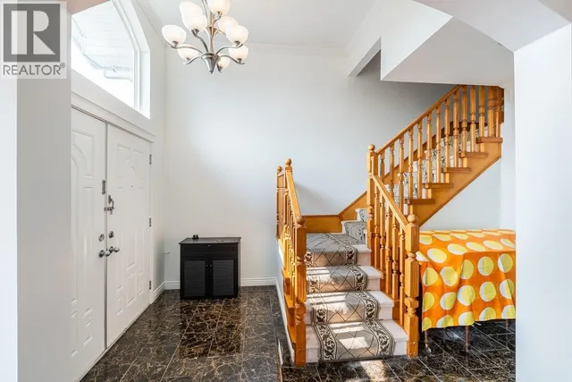 8207 15TH AVENUE, Burnaby 3