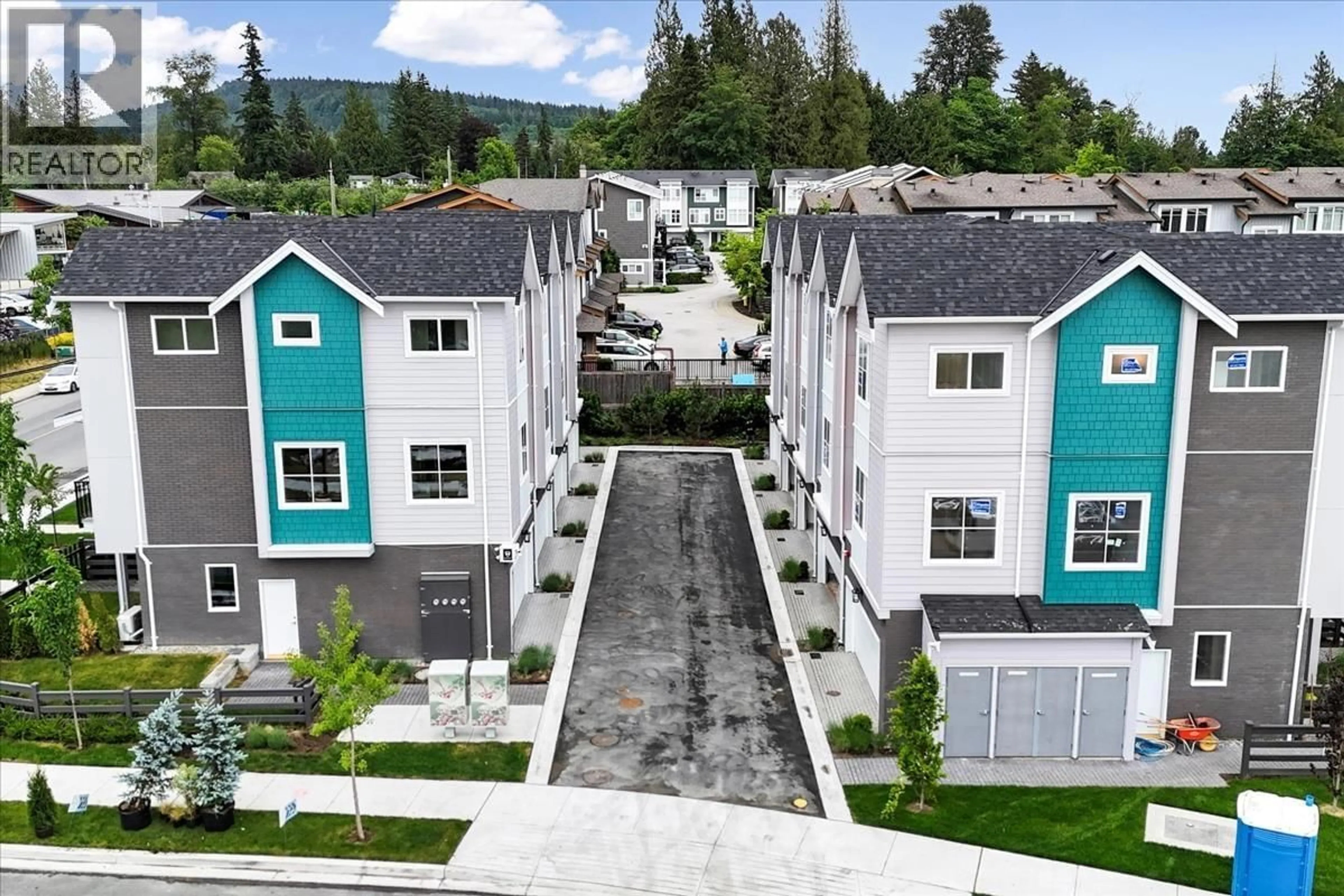 A pic from outside/outdoor area/front of a property/back of a property/a pic from drone, mountain view for 4 - 10392 240A STREET, Maple Ridge British Columbia V2W1G3