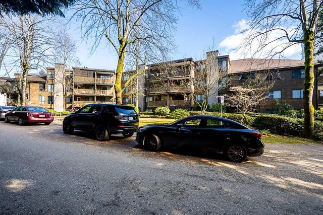 106 - 10644 151A STREET, Surrey 3