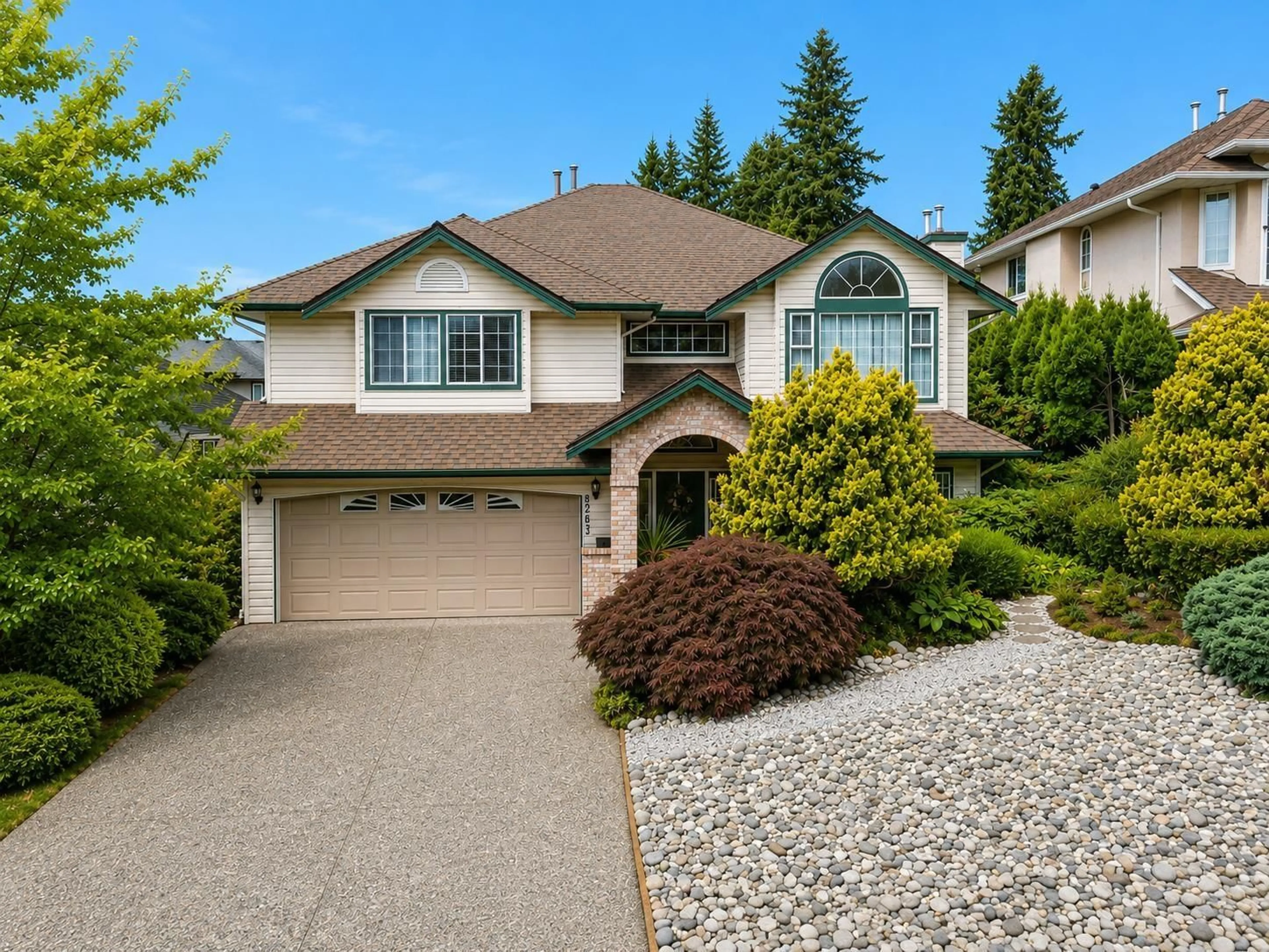 Home with vinyl exterior material, street for 8263 BOWYER DRIVE, Mission British Columbia V2V6V9