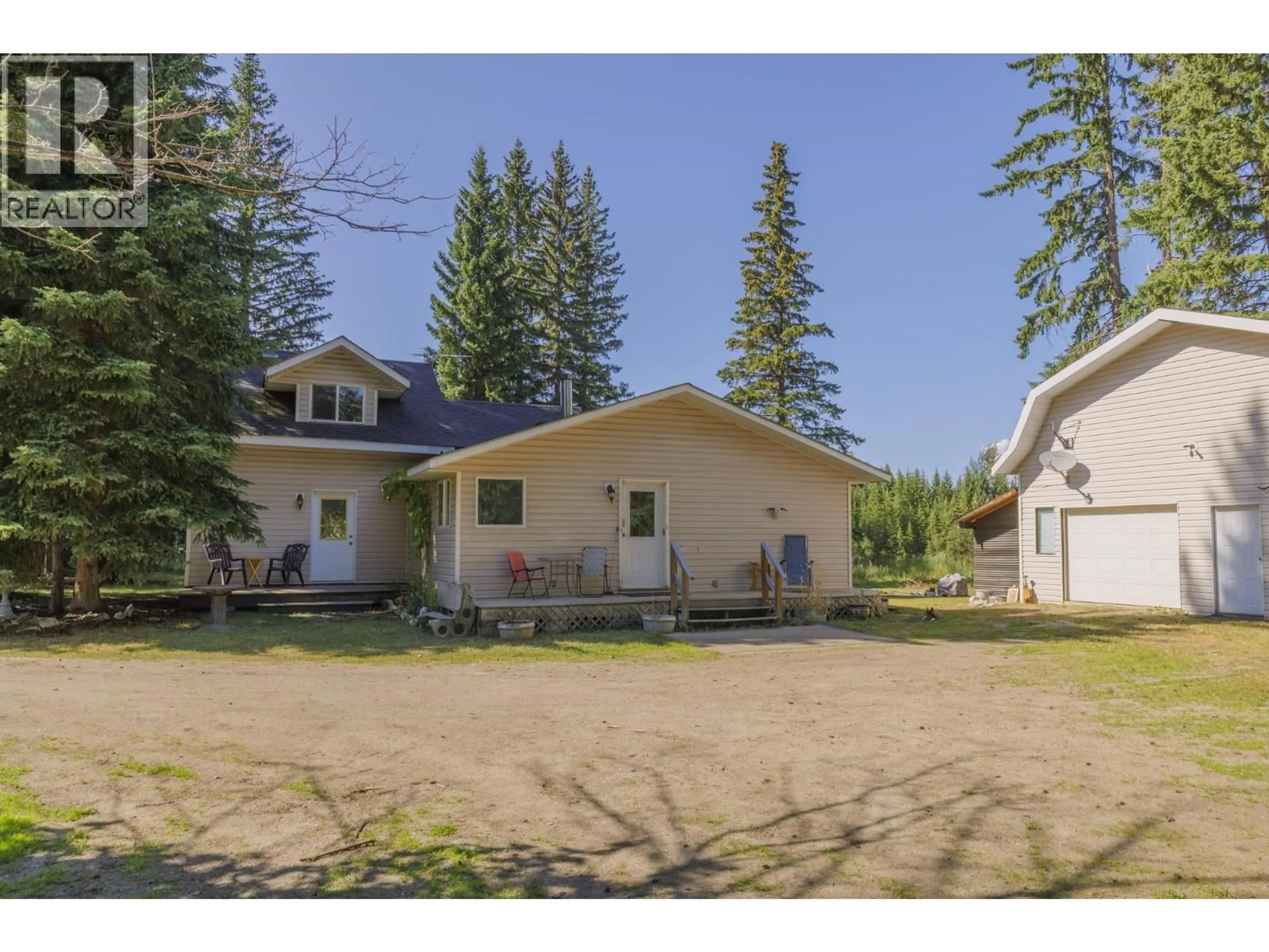 A pic from outside/outdoor area/front of a property/back of a property/a pic from drone, street for 1475 DORVAL ROAD, McBride British Columbia V0J2E0