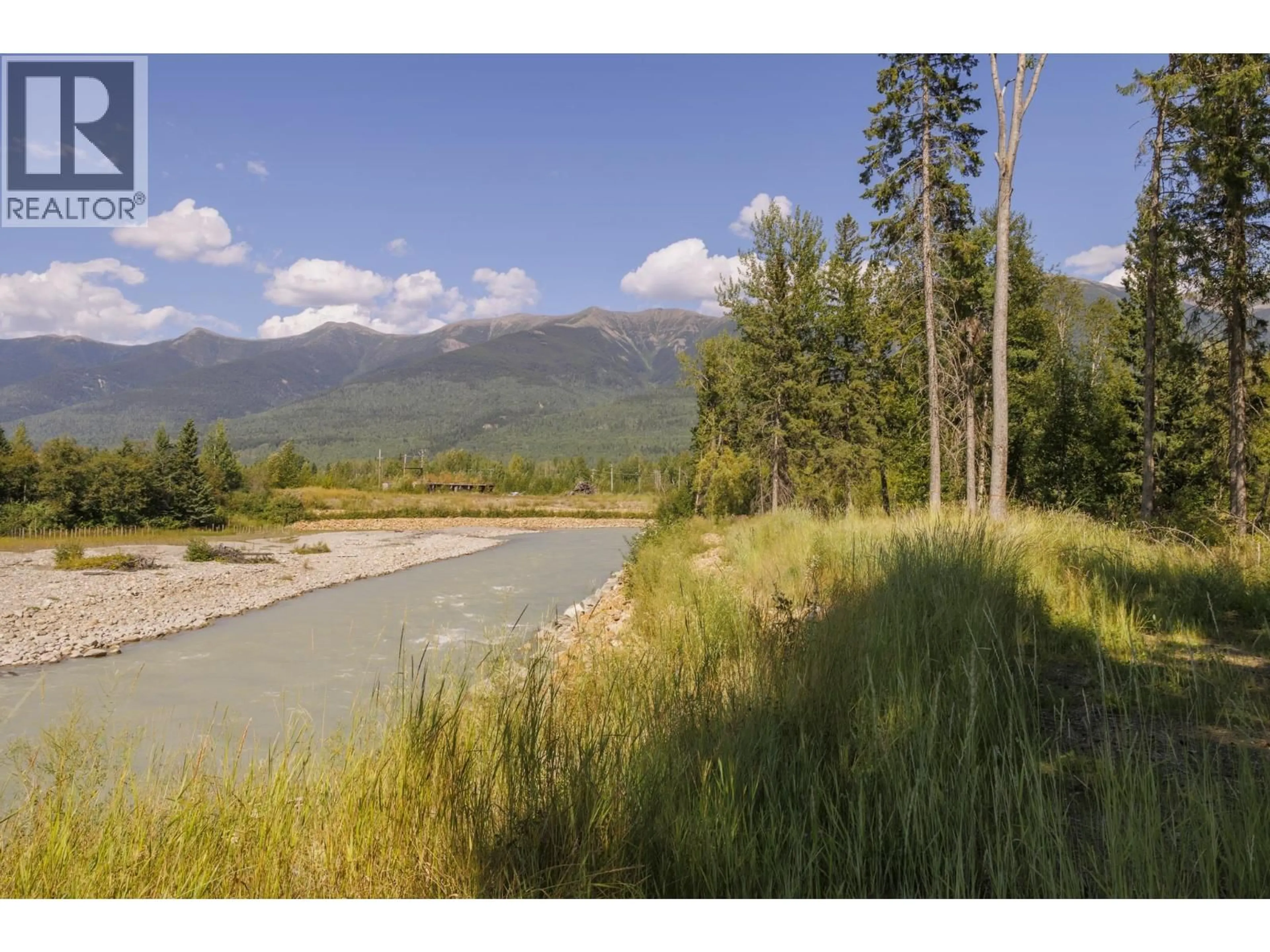 Blurry image for 1475 DORVAL ROAD, McBride British Columbia V0J2E0