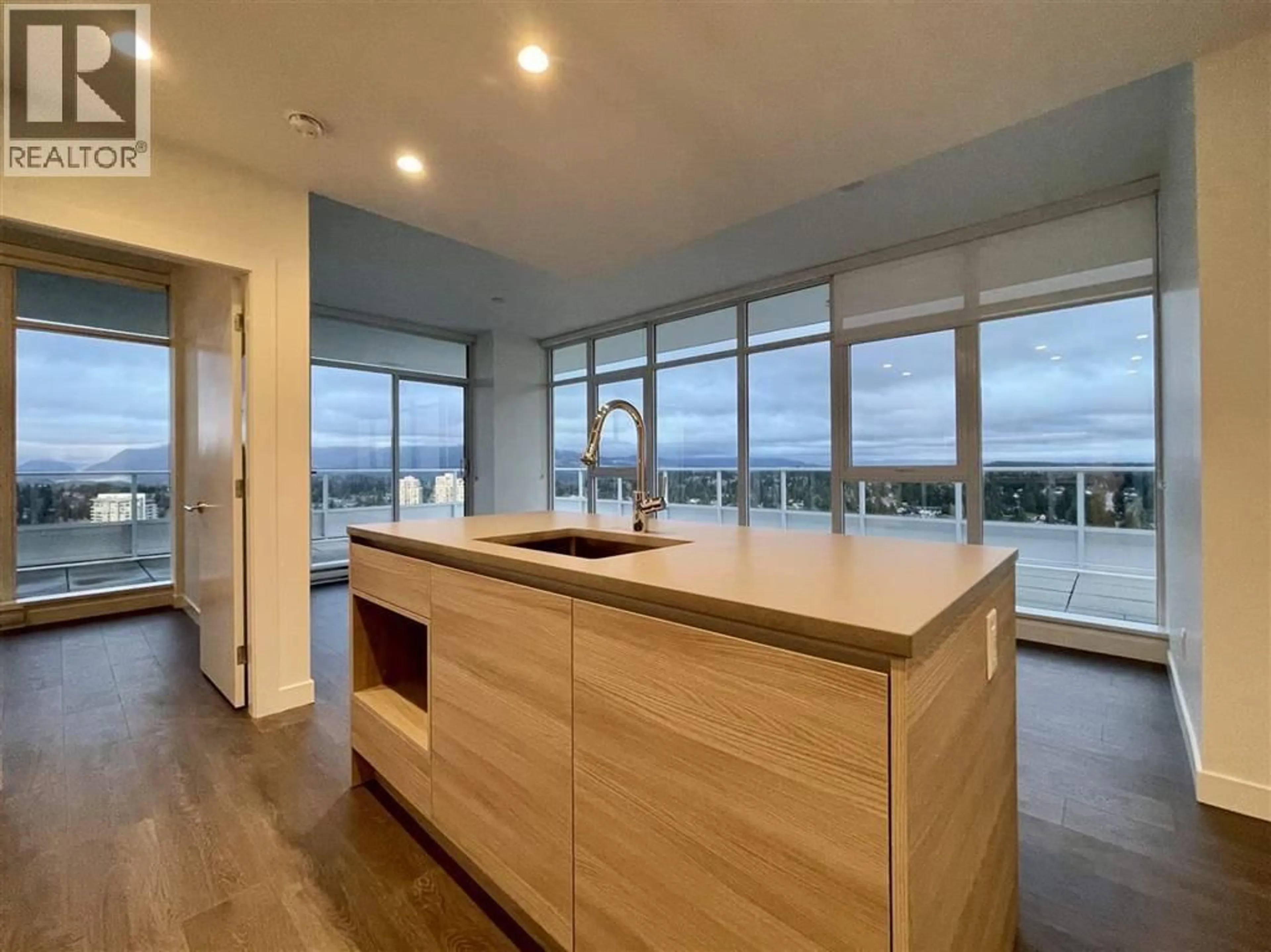 Open concept kitchen, unknown for 3602 - 657 WHITING WAY, Coquitlam British Columbia V3J0J6