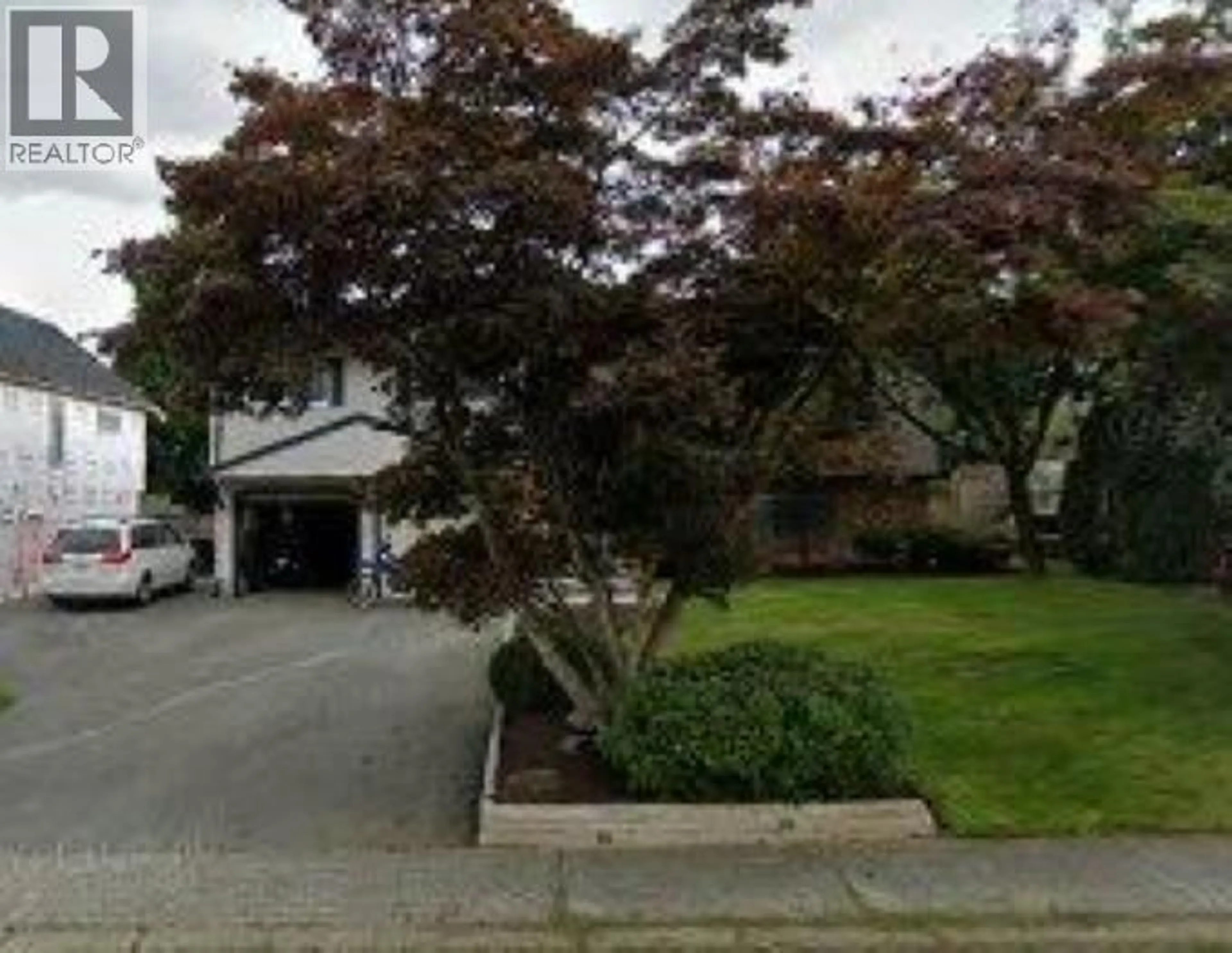 A pic from outside/outdoor area/front of a property/back of a property/a pic from drone, street for 19852 116A AVENUE, Pitt Meadows British Columbia V3Y1N8