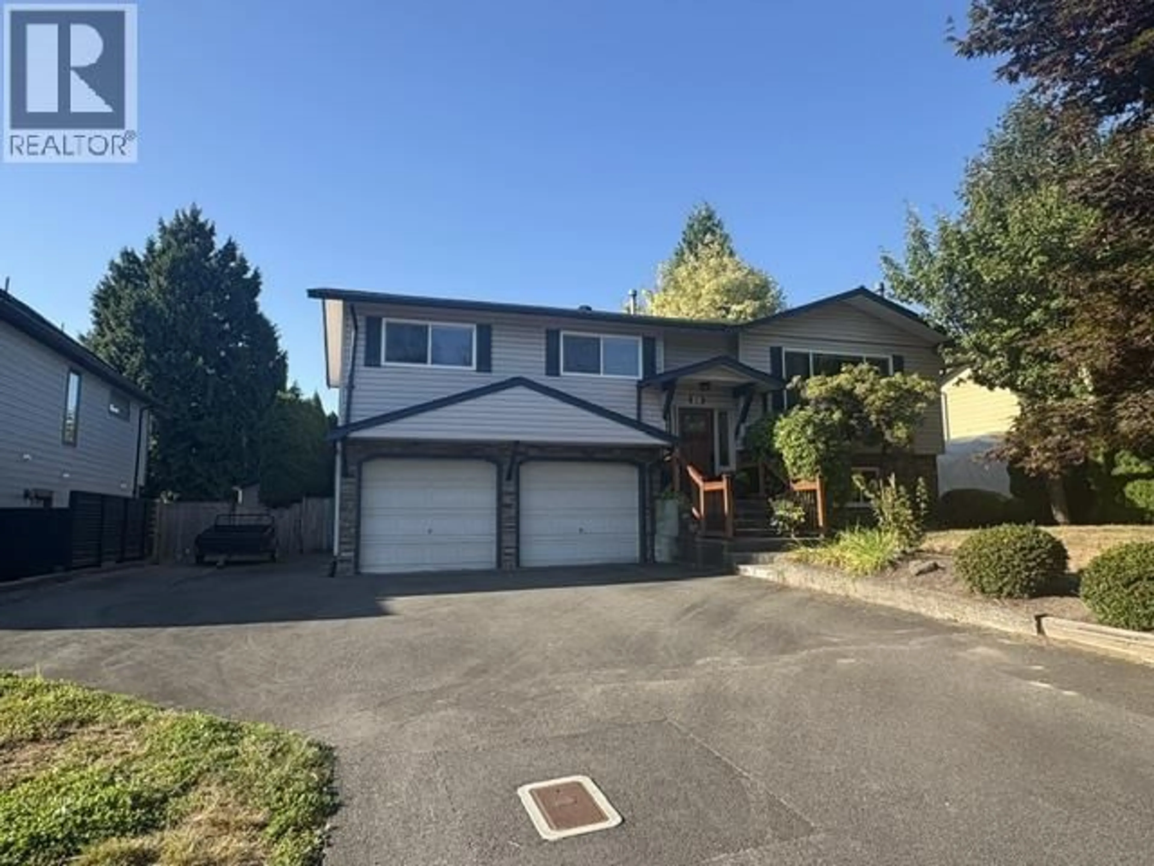 A pic from outside/outdoor area/front of a property/back of a property/a pic from drone, street for 19852 116A AVENUE, Pitt Meadows British Columbia V3Y1N8