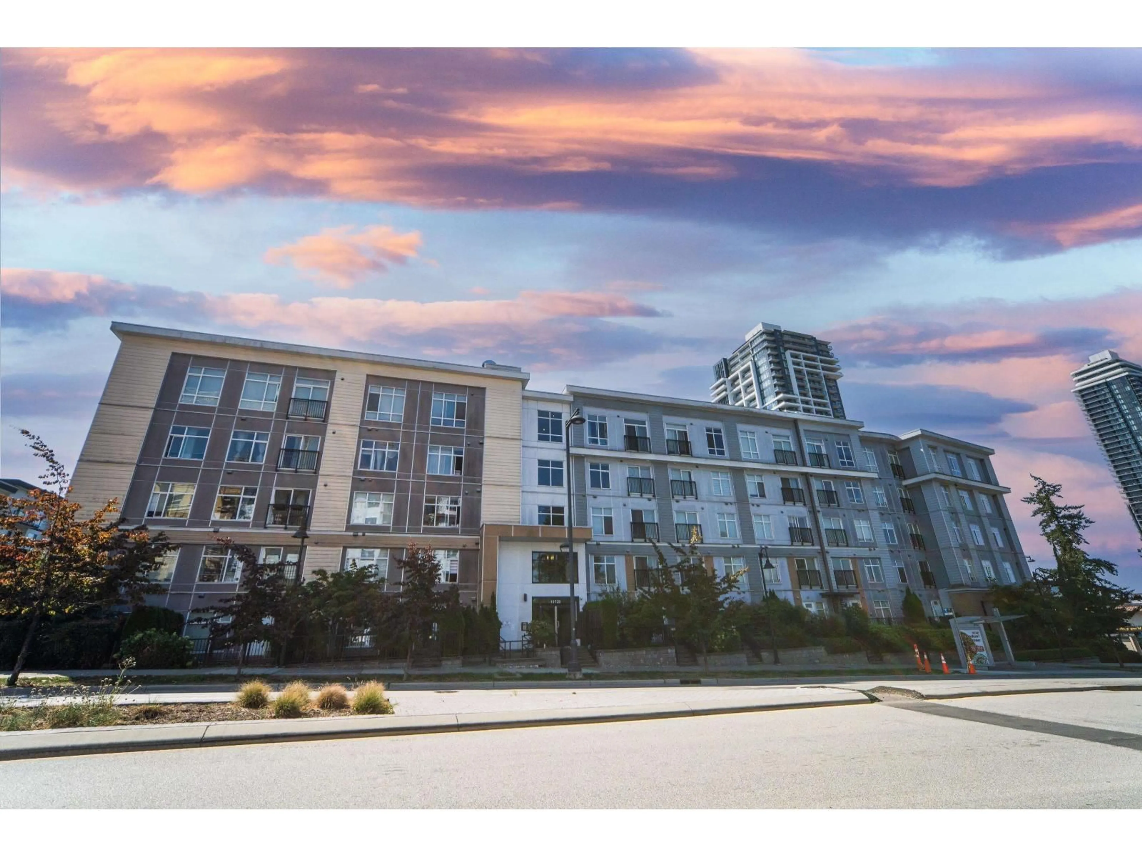 Unknown for 321 - 13728 108 AVENUE, Surrey British Columbia V3T0G2