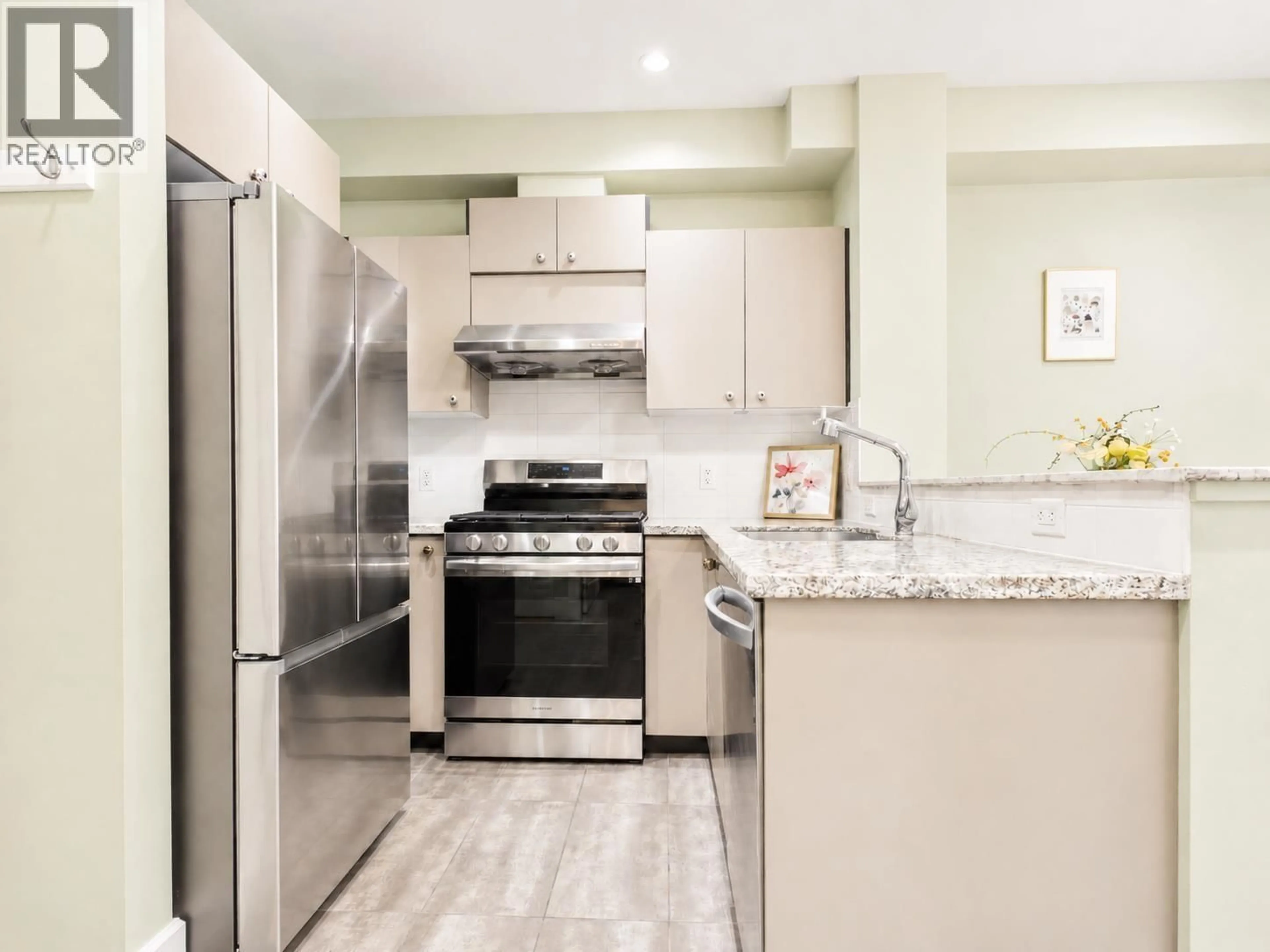 Unknown for 304 - 6611 ECKERSLEY ROAD, Richmond British Columbia V6Y0B7