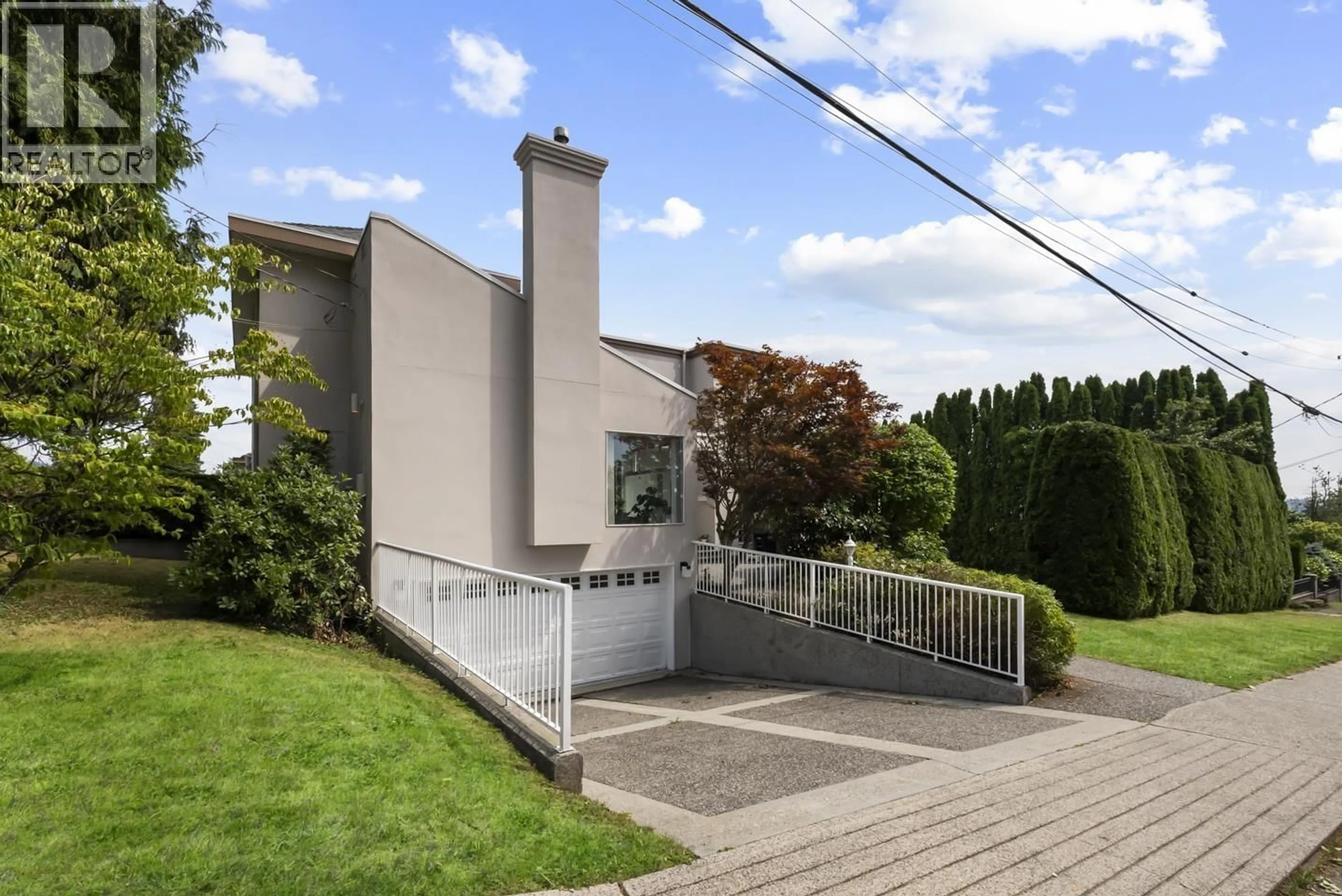 Unknown for 1620 FELL AVENUE, Burnaby British Columbia V5B3Z5