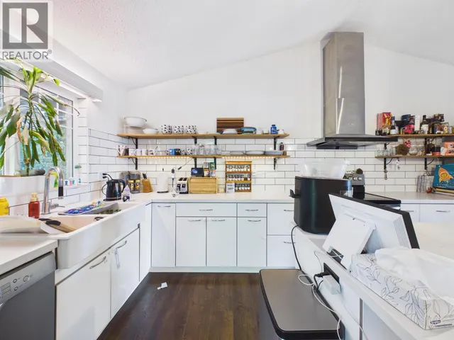 2575 ASHURST AVENUE, Coquitlam 3